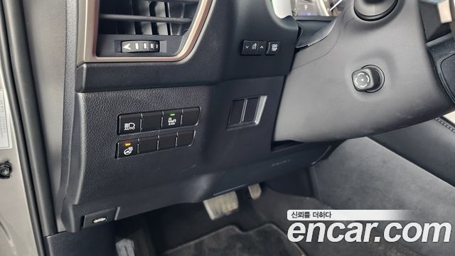 Лексус NX300h 2019 — миниатюра 14
