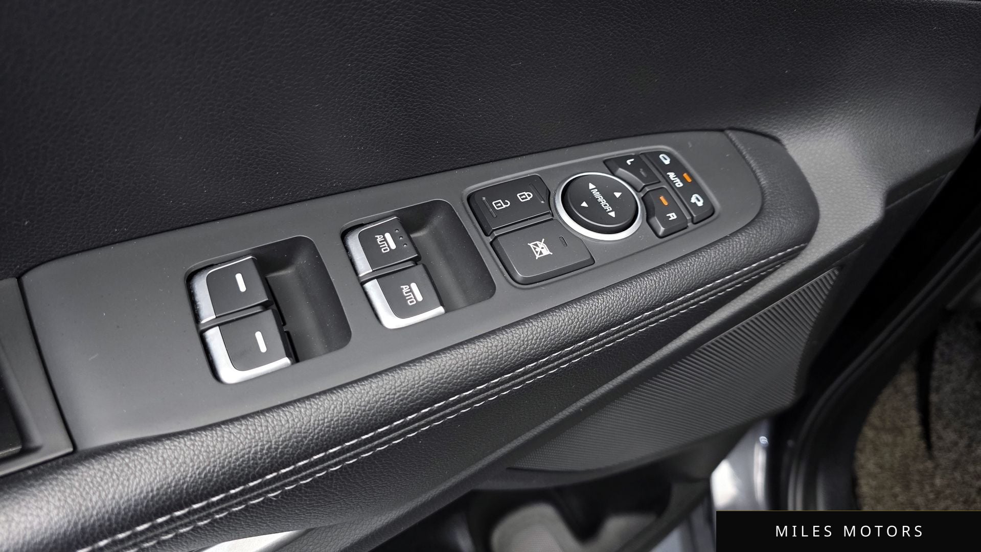 Kia Sorento 2017 — миниатюра 11