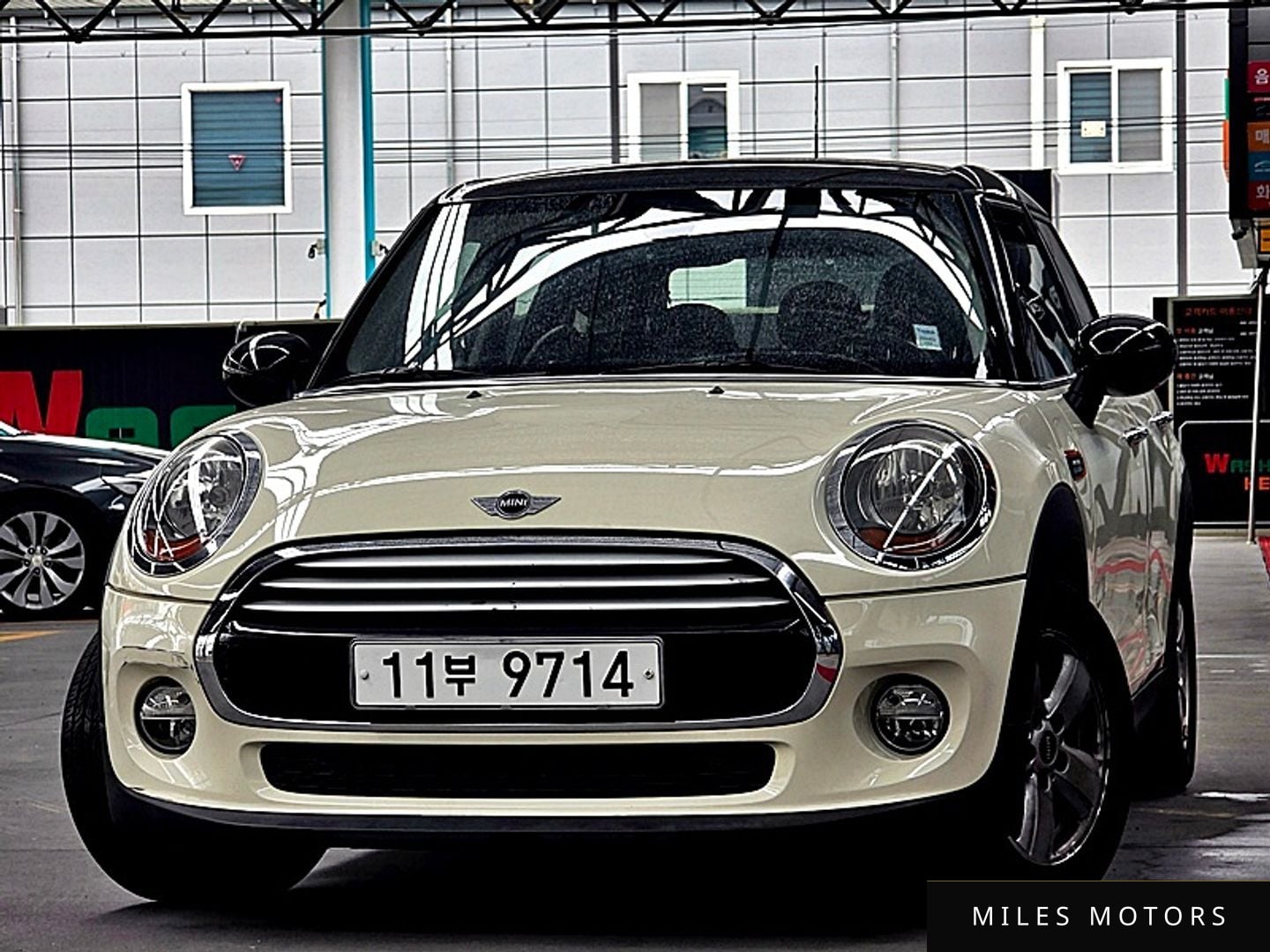 MINI Cooper D 2015 — фото 1 из 12