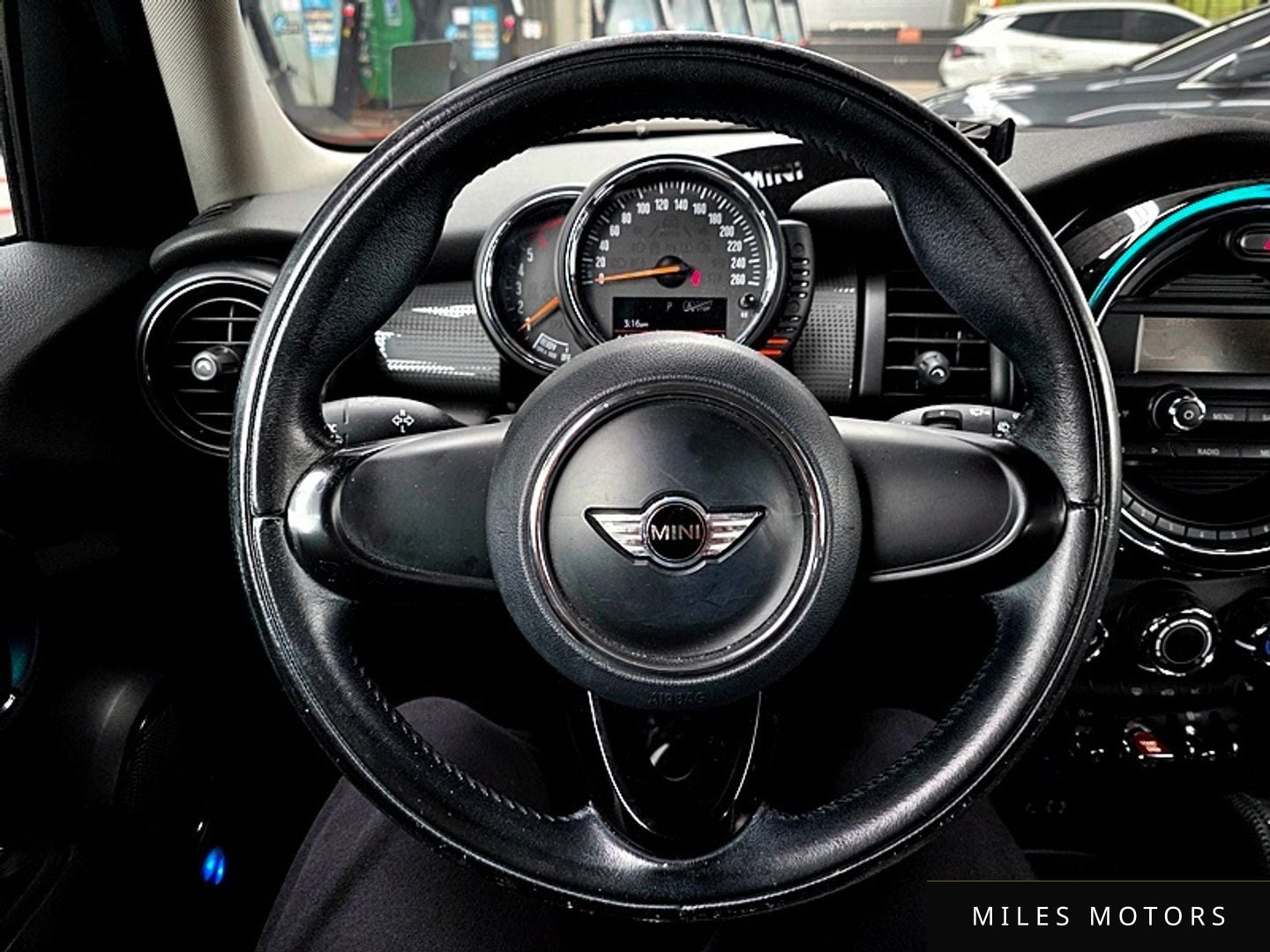 MINI Cooper D 2015 — миниатюра 7