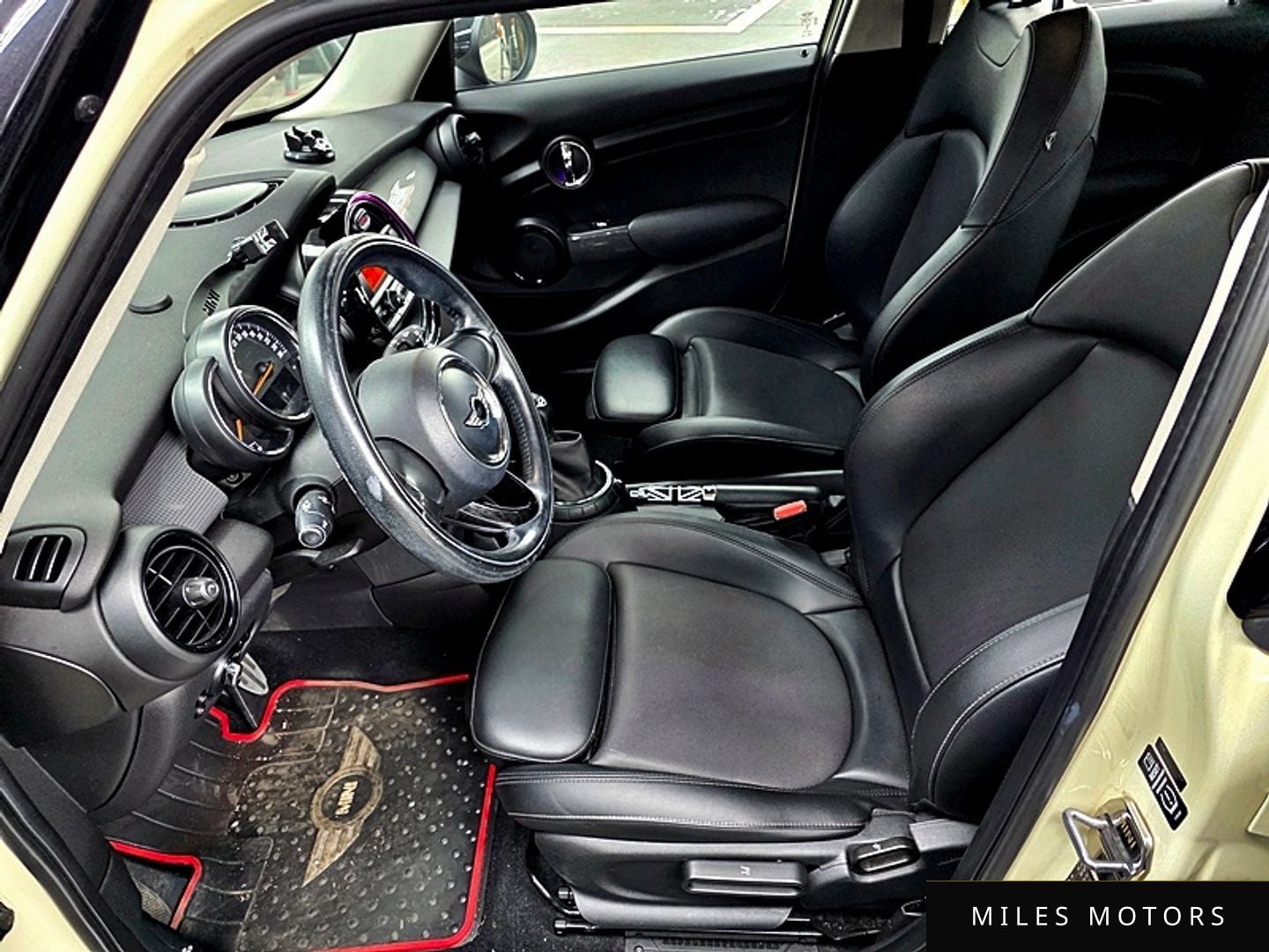 MINI Cooper D 2015 — миниатюра 12