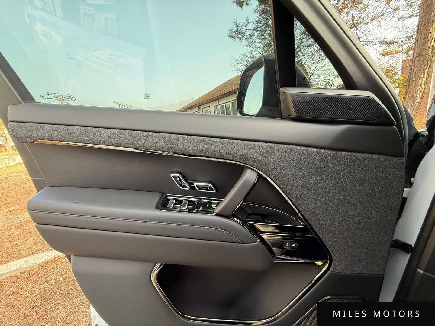 Land Rover Range Rover Sport 2025 — миниатюра 6