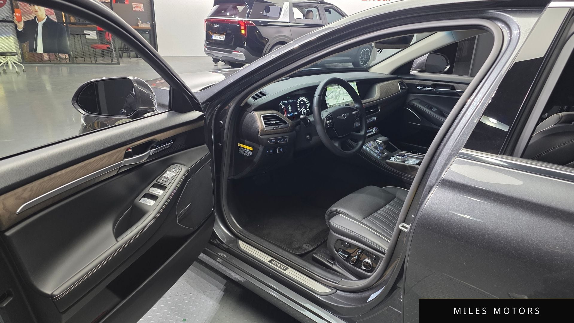 Genesis G90 2021 — миниатюра 10