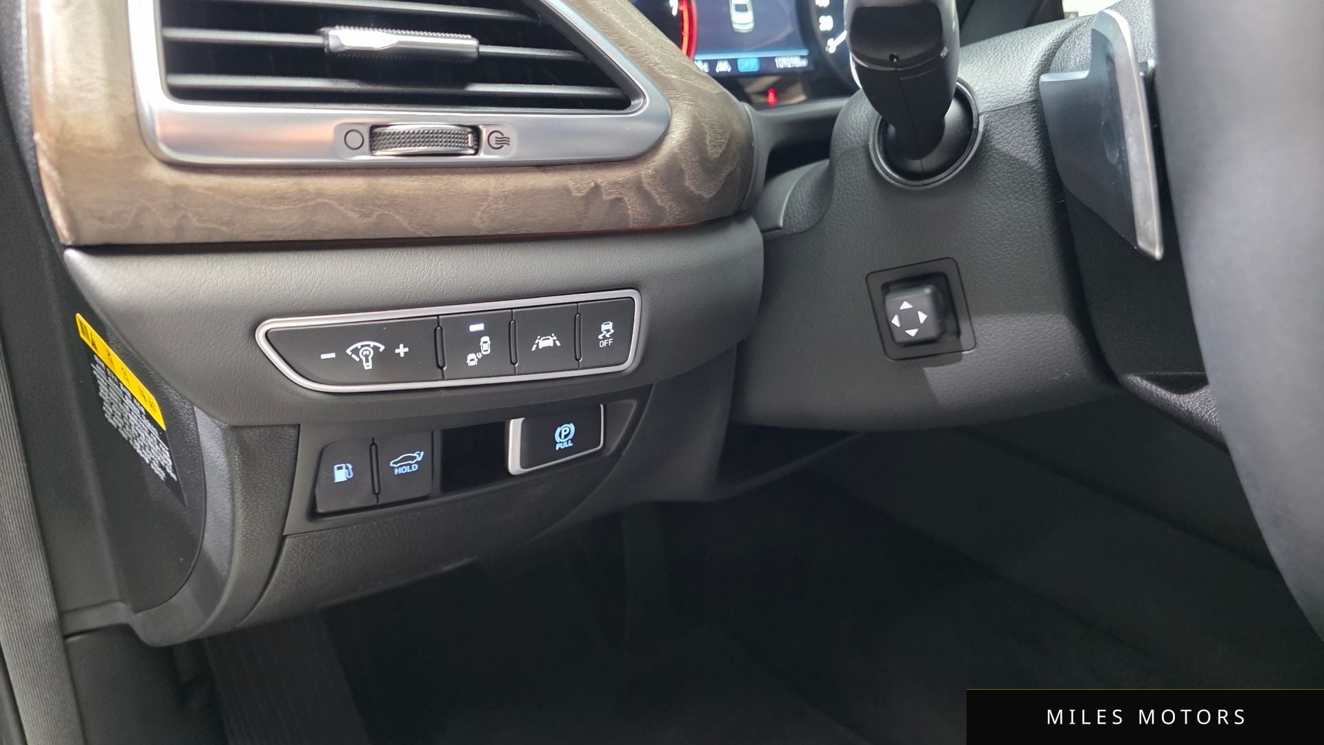 Genesis G90 2021 — миниатюра 15