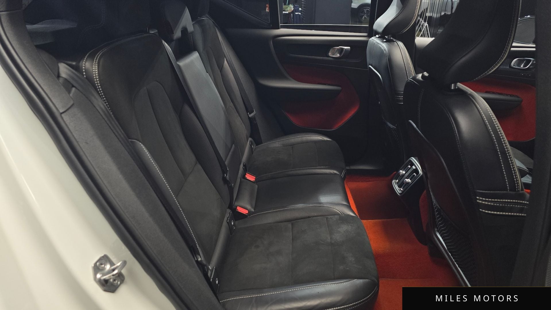 Volvo XC40 2021 — миниатюра 12