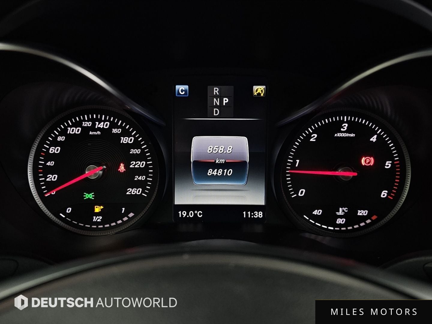 Mercedes-Benz GLC-Class X253 2017 — миниатюра 8