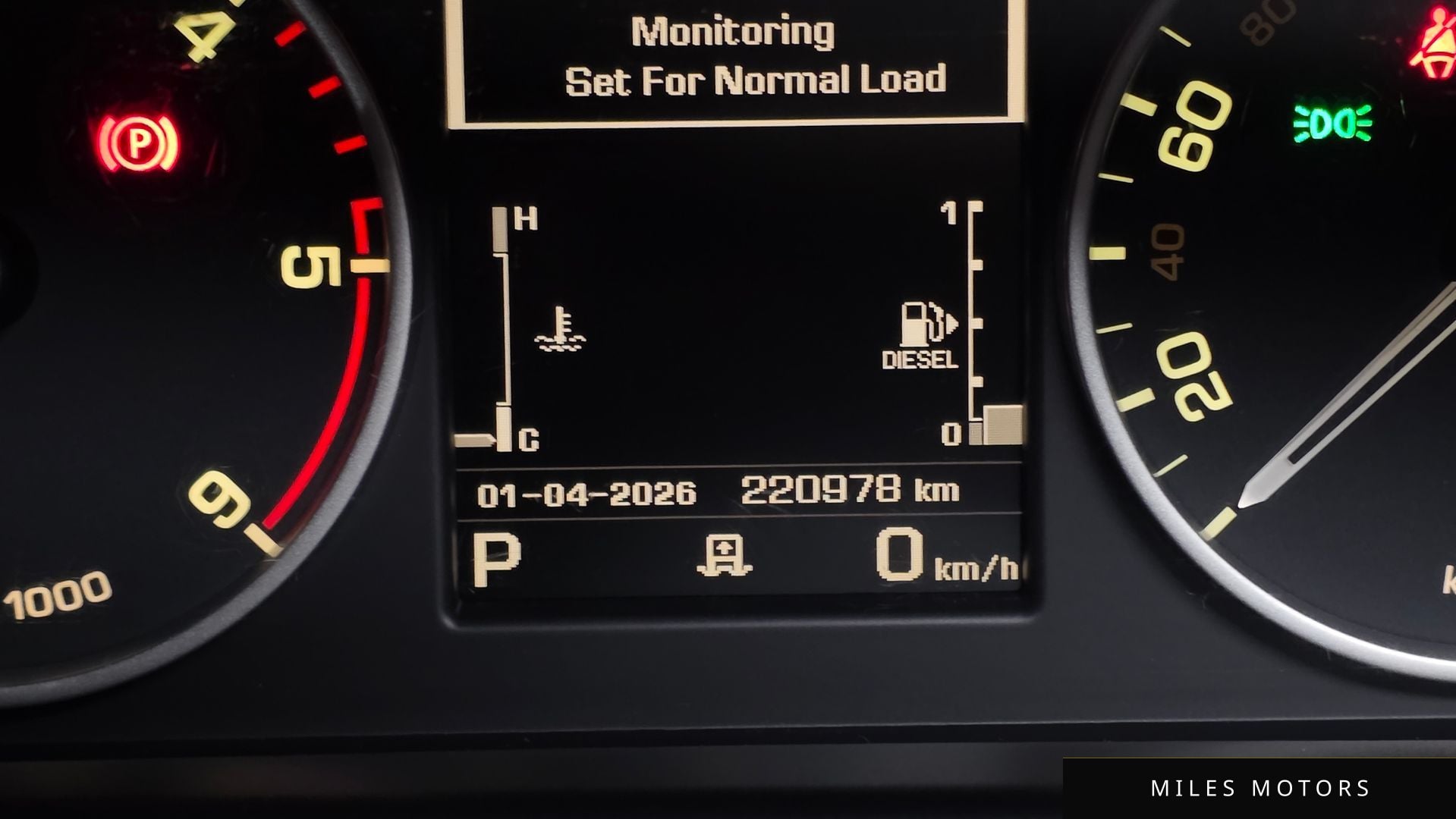 Land Rover Discovery 2015 — миниатюра 8