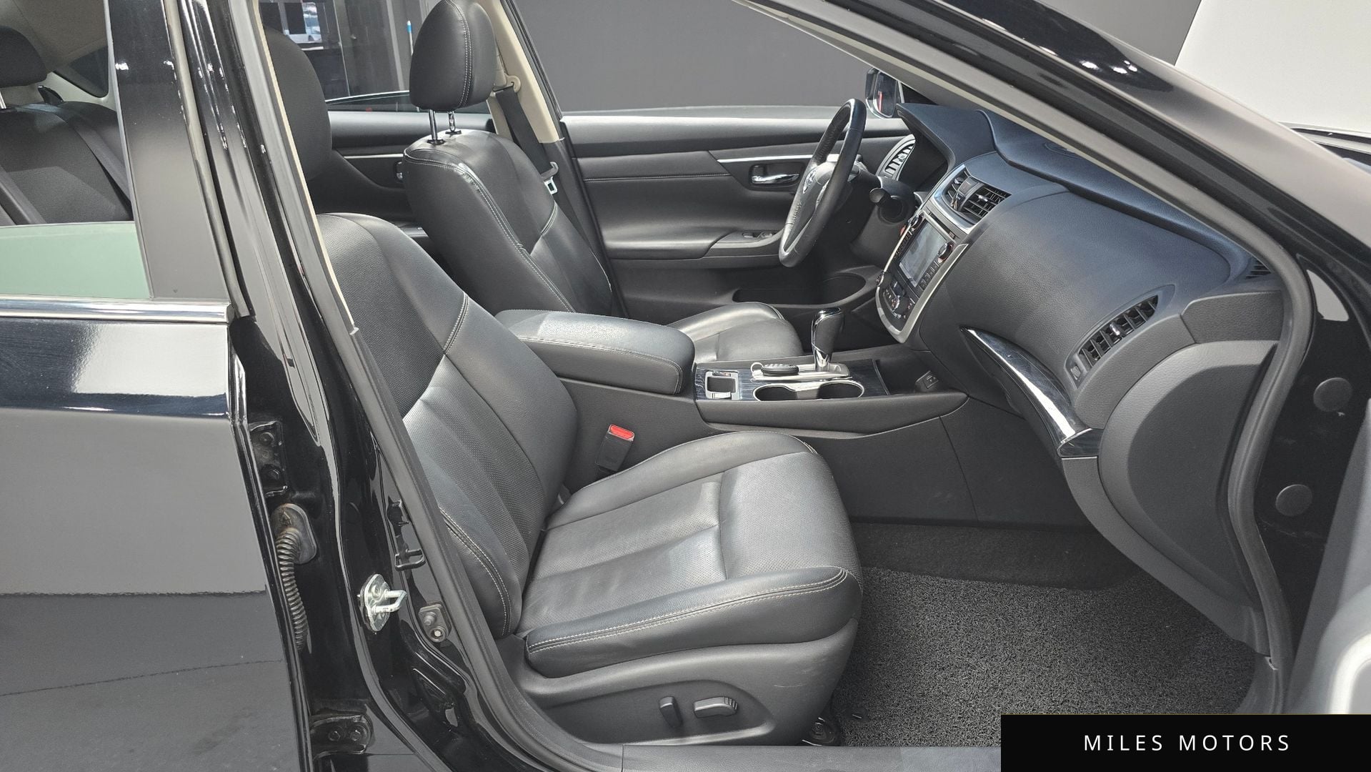 Nissan Altima 2017 — миниатюра 10