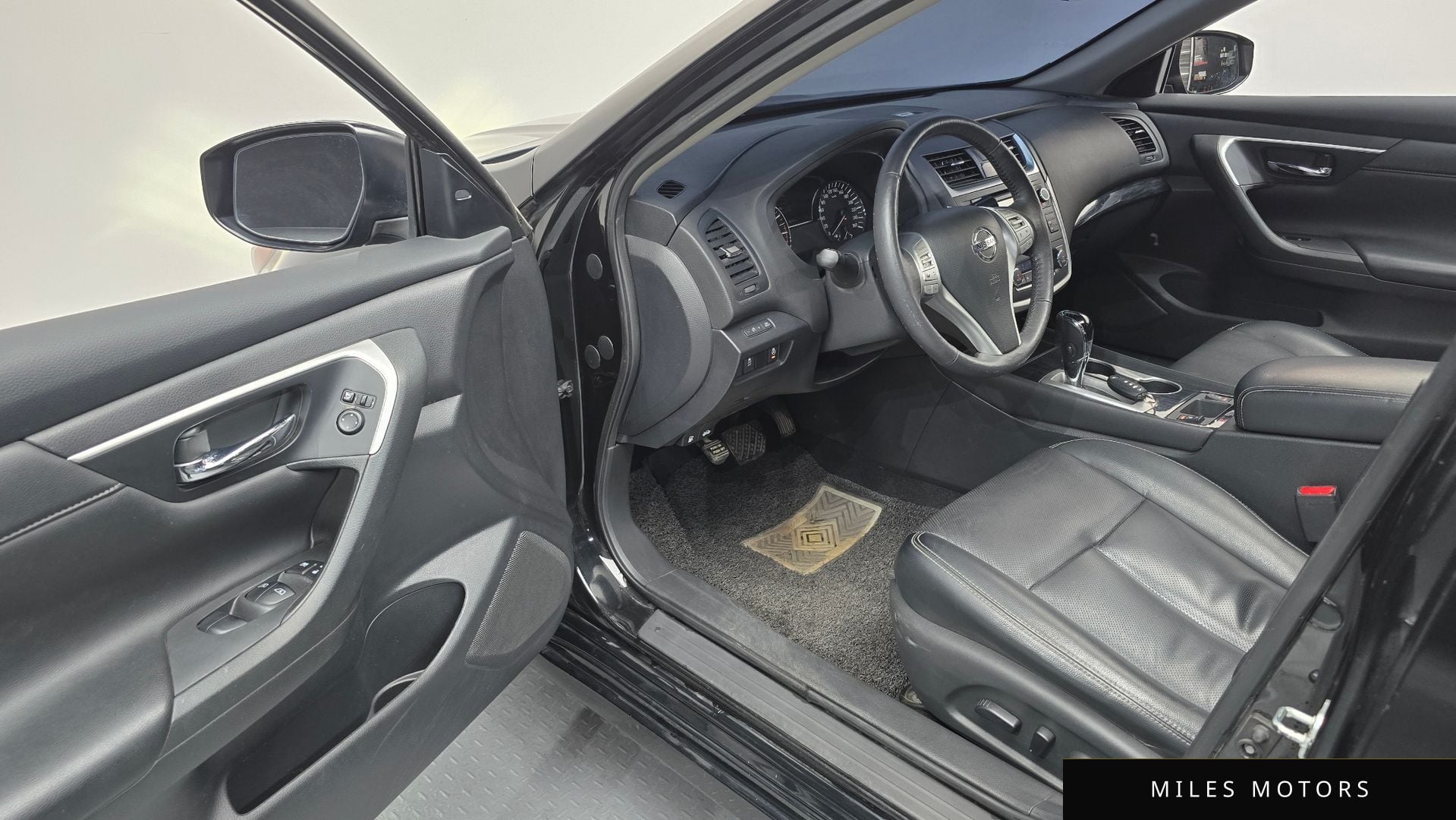 Nissan Altima 2017 — миниатюра 11