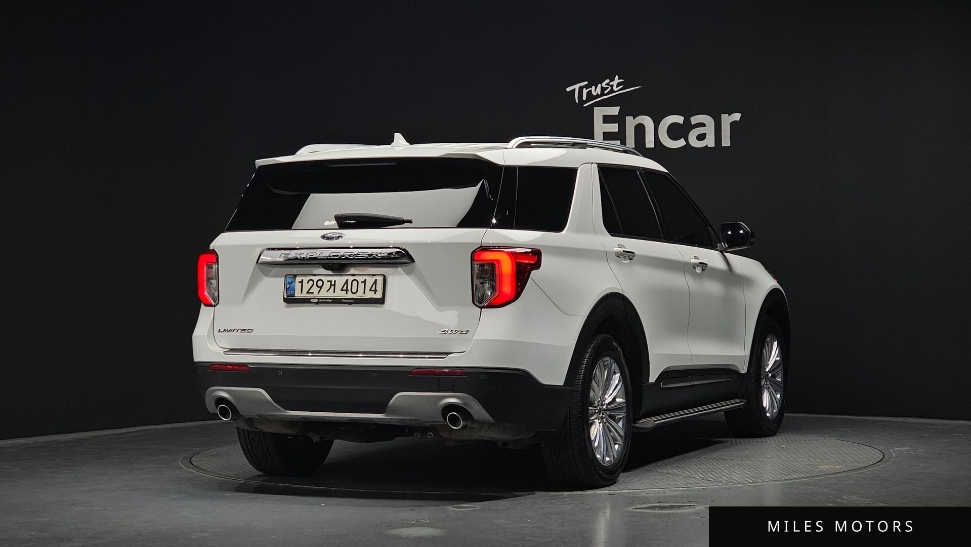 Ford Explorer 2021 — миниатюра 2
