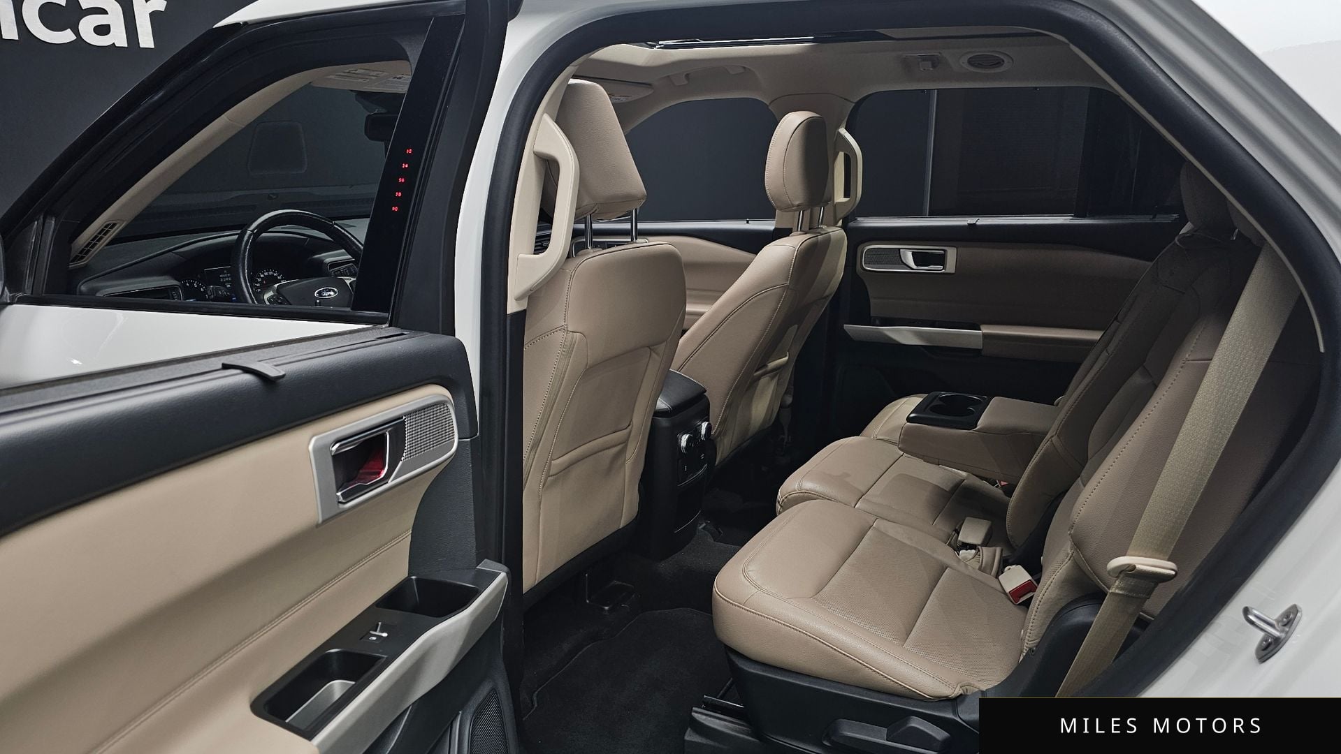 Ford Explorer 2021 — миниатюра 12