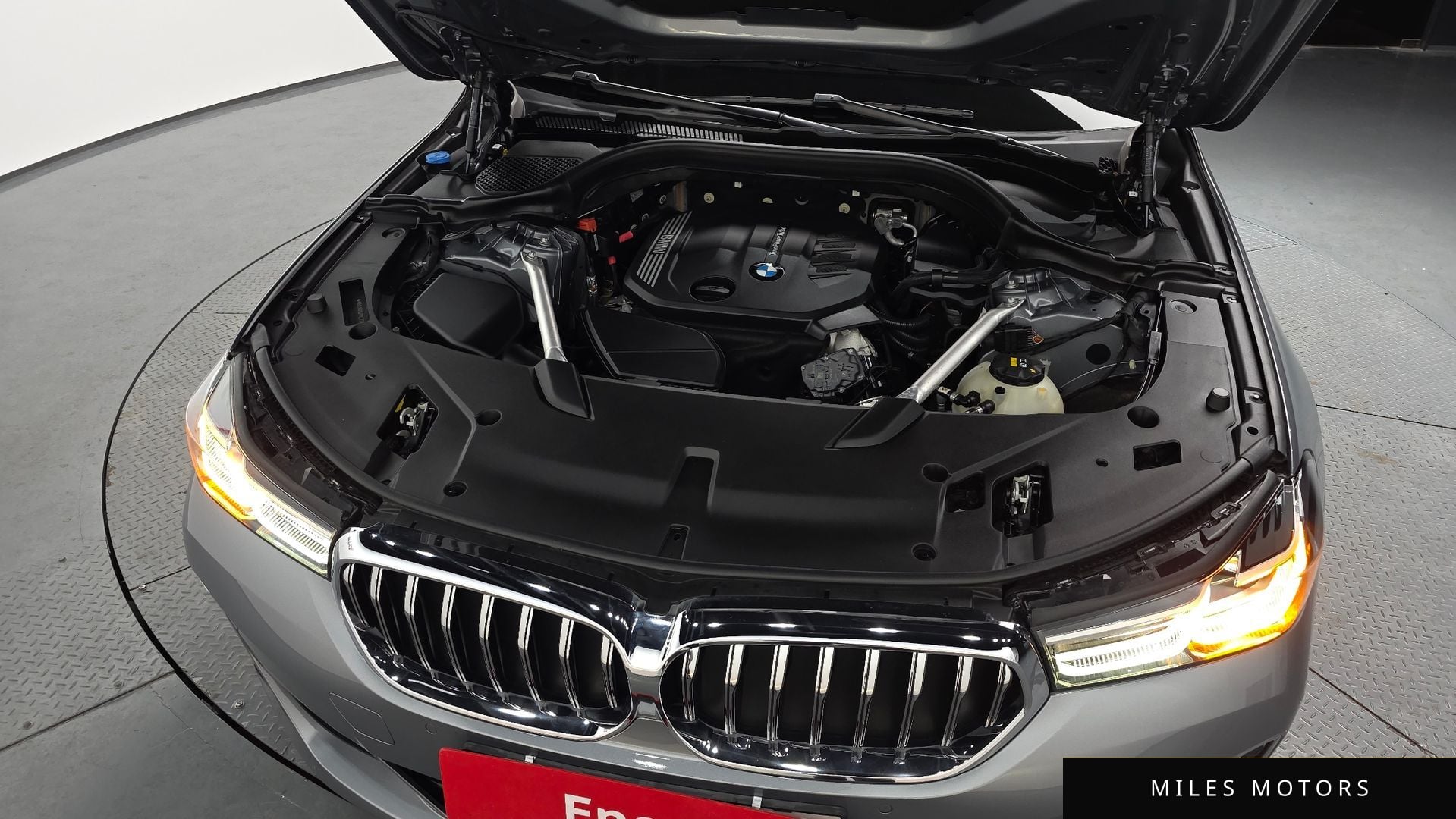 BMW 6 Series GT (G32) 2023 — миниатюра 5