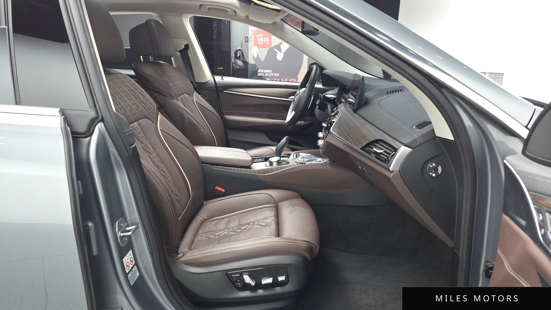 BMW 6 Series GT (G32) 2023 — миниатюра 9