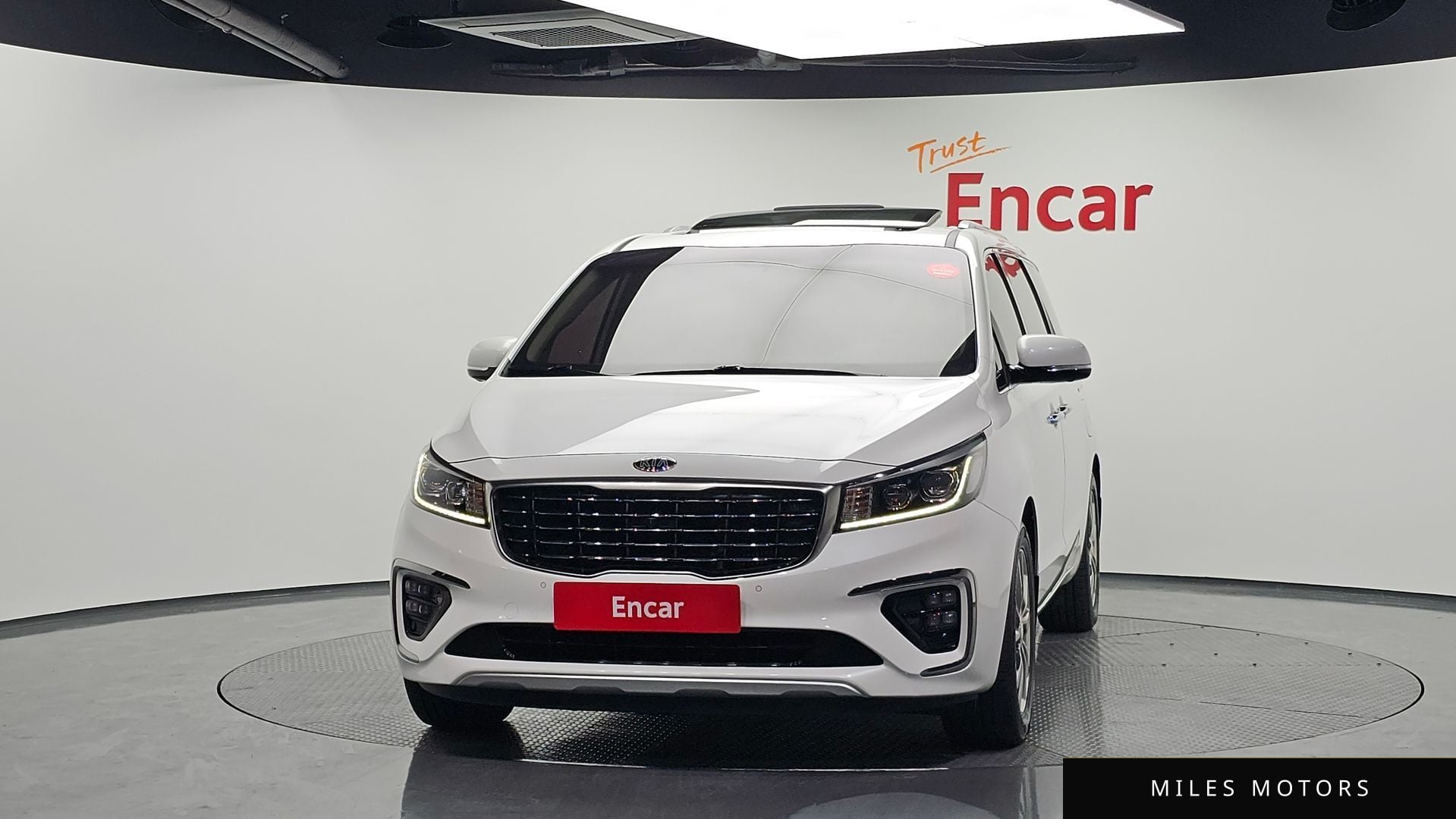 Kia Canival 2019 — миниатюра 3