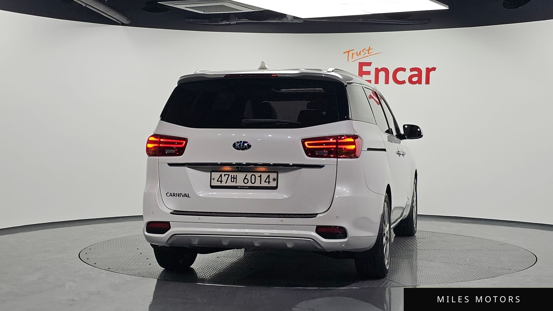 Kia Canival 2019 — миниатюра 4