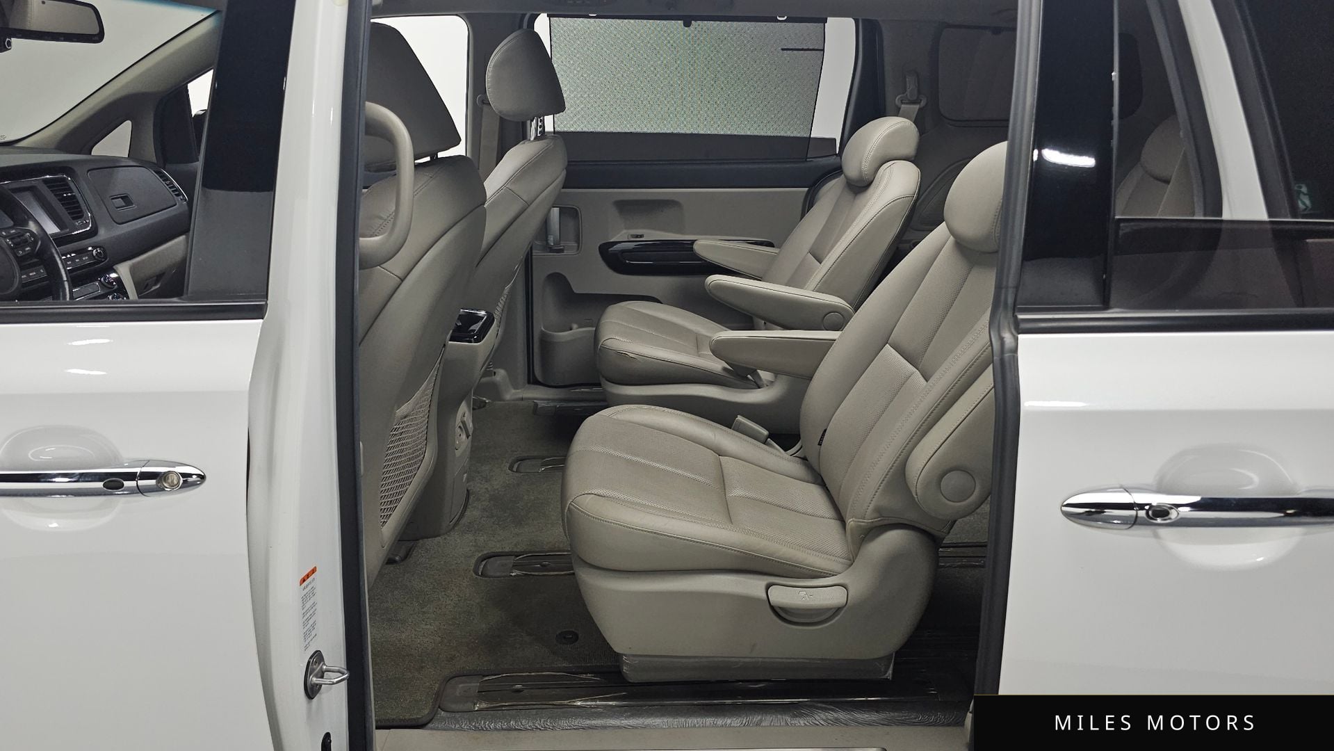 Kia Canival 2019 — миниатюра 12