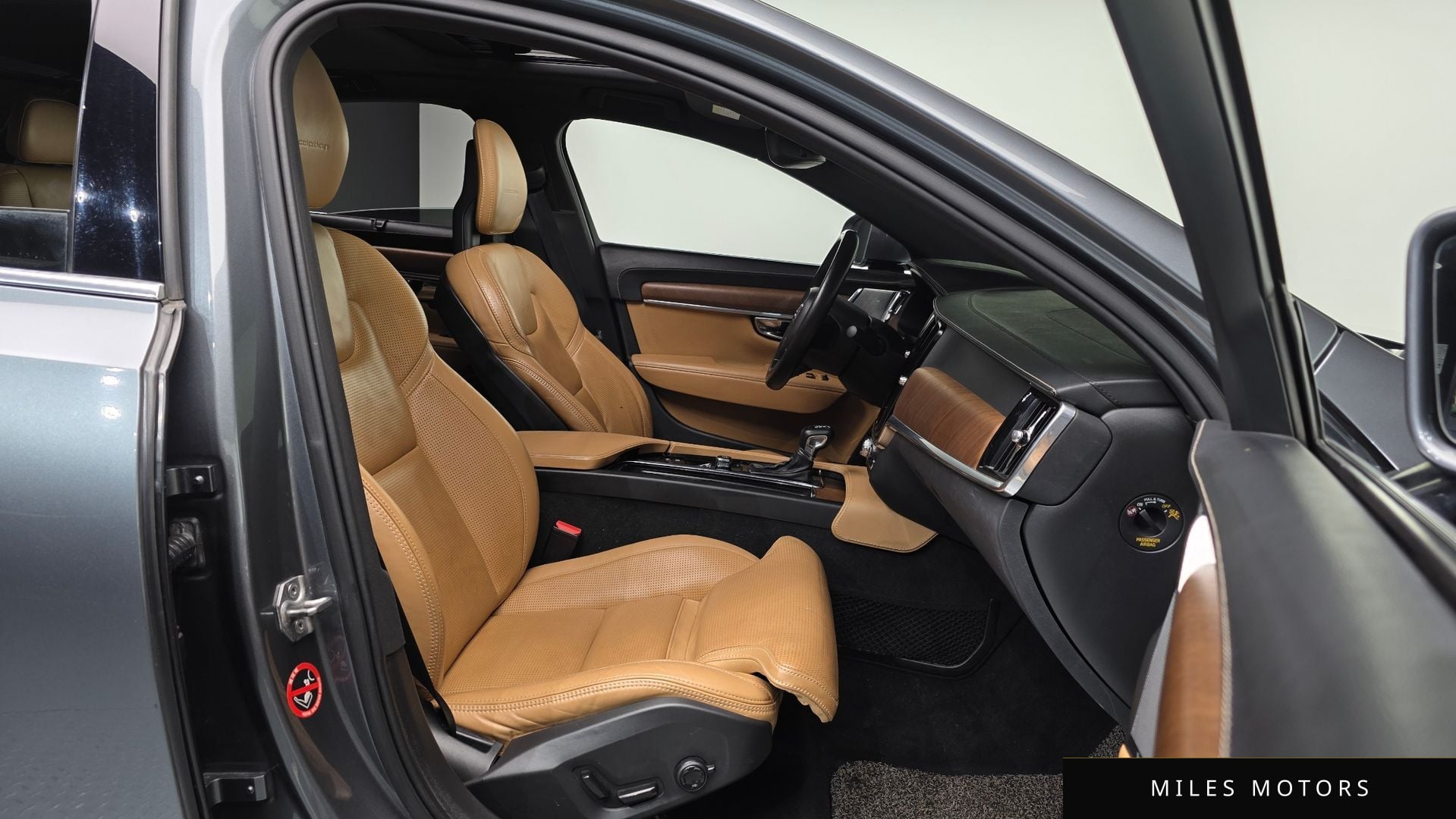 Volvo S90 2018 — миниатюра 10