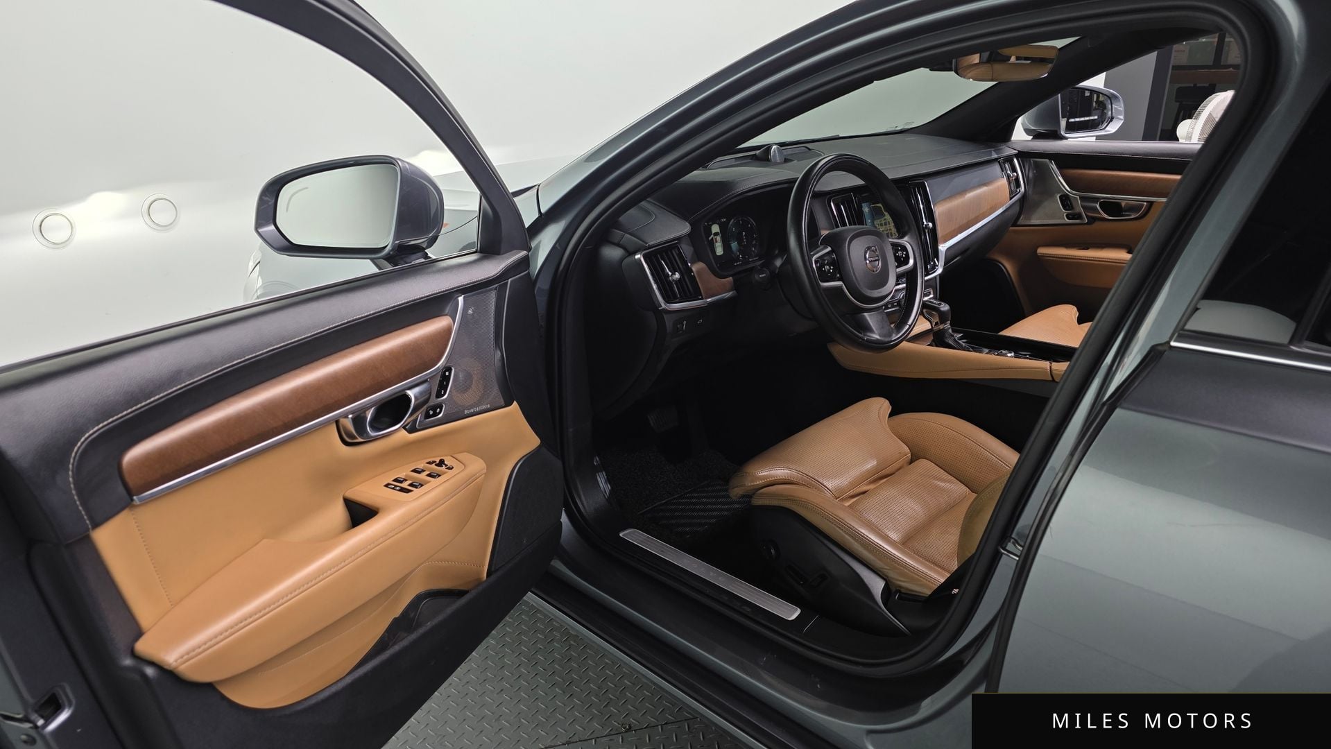 Volvo S90 2018 — миниатюра 11
