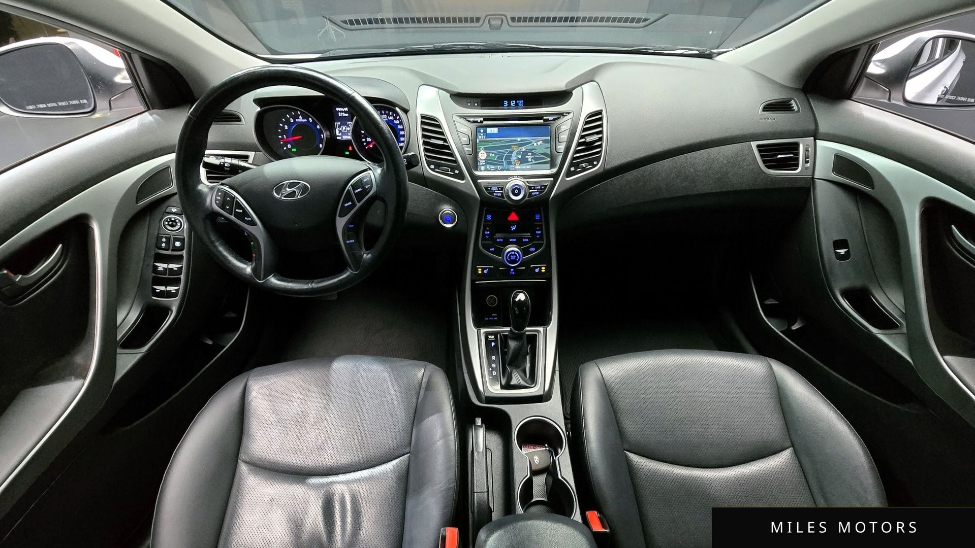 Hyundai AVANTE 2015 — миниатюра 7