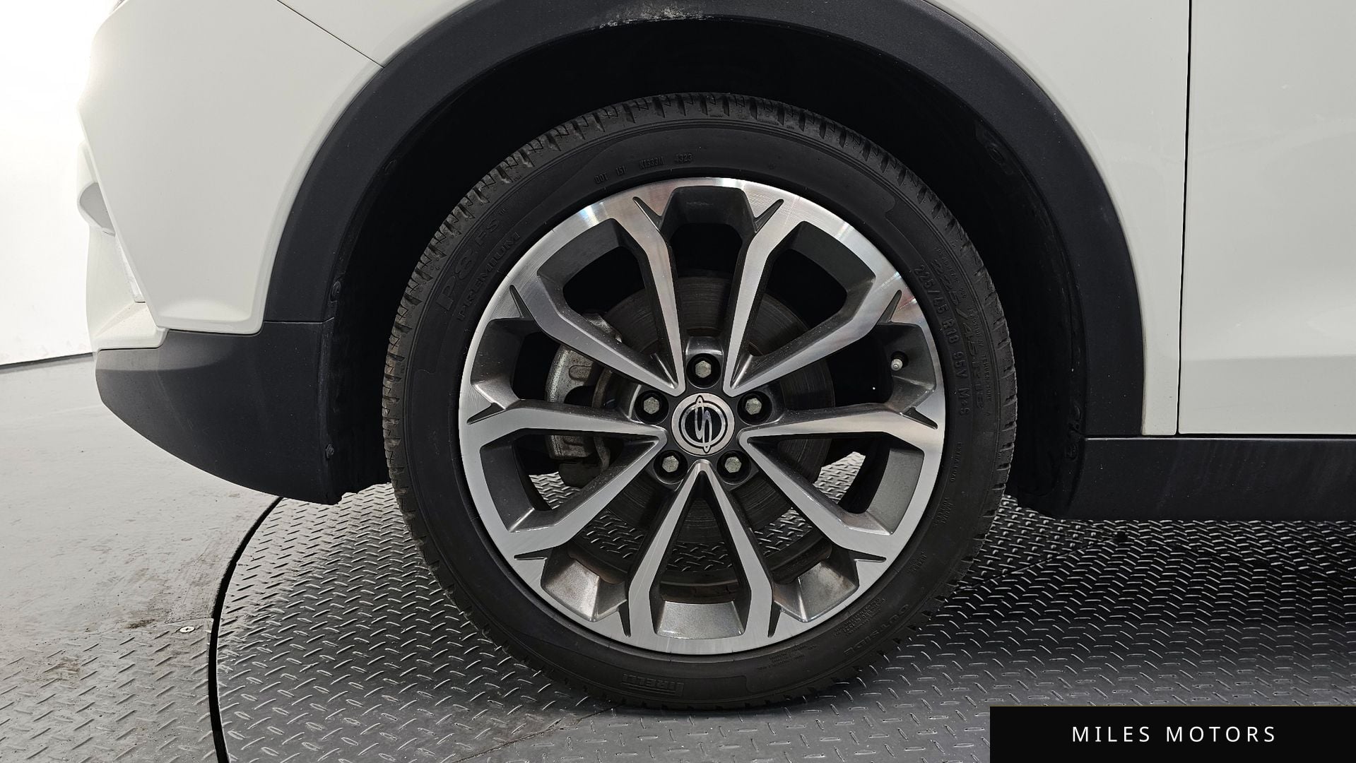 KG Mobility Tivoli 2017 — миниатюра 5