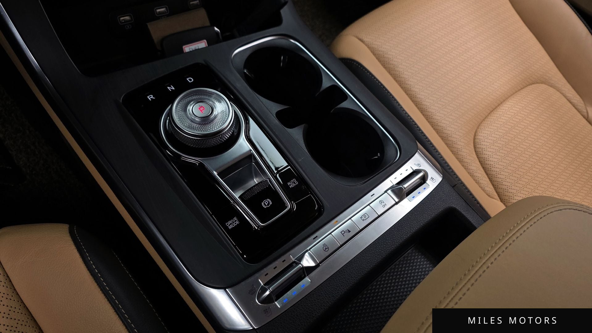 Kia Carnival 2021 — миниатюра 9