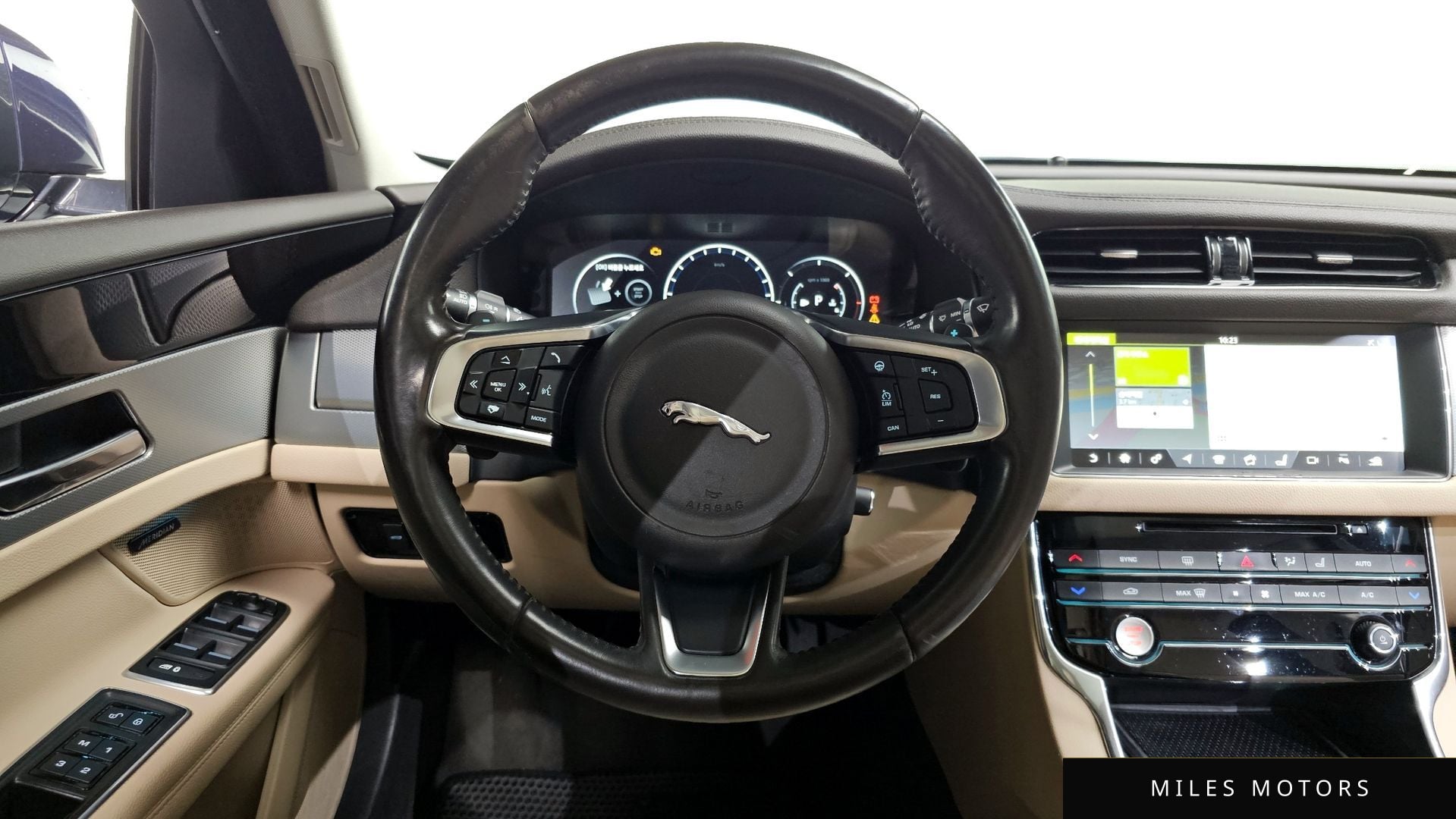 Jaguar XF (X260) 2018 — миниатюра 13
