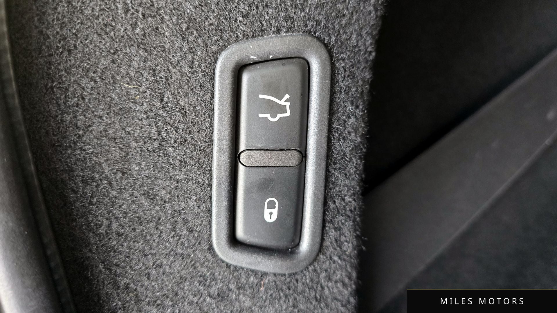 Maserati Levante 2017 — миниатюра 20