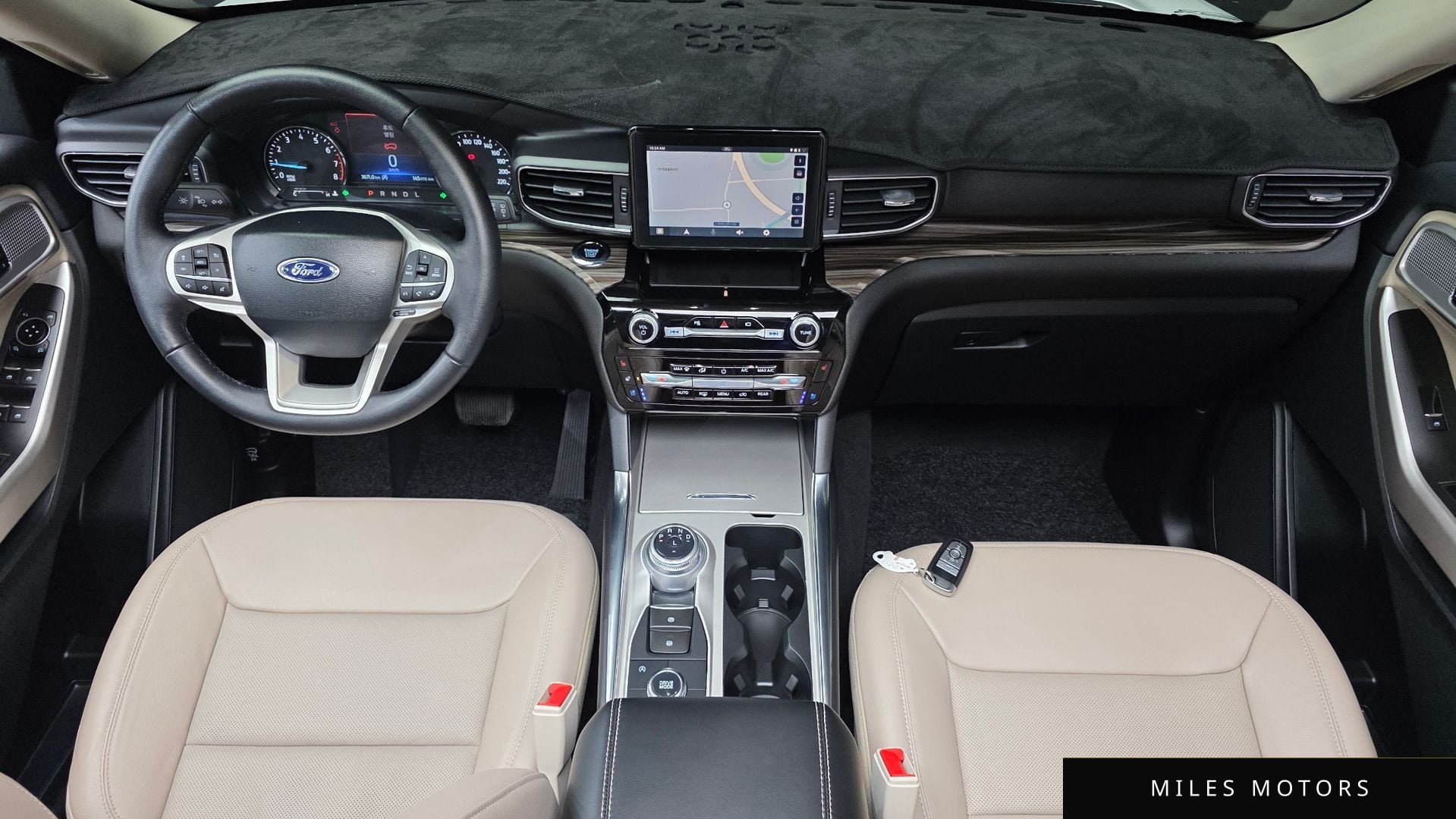 Ford Explorer 2023 — миниатюра 7