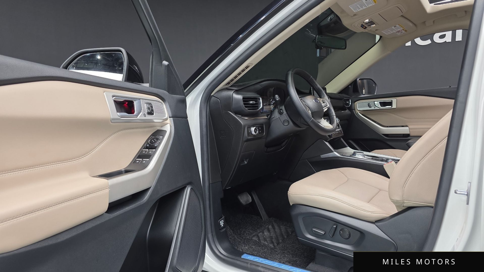 Ford Explorer 2023 — миниатюра 12
