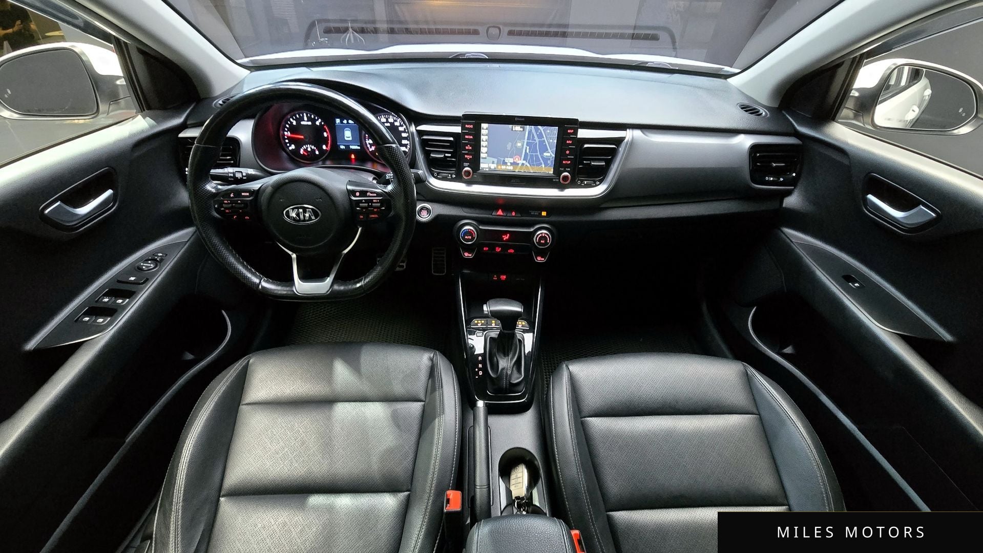 Kia Stonic 2018 — миниатюра 7