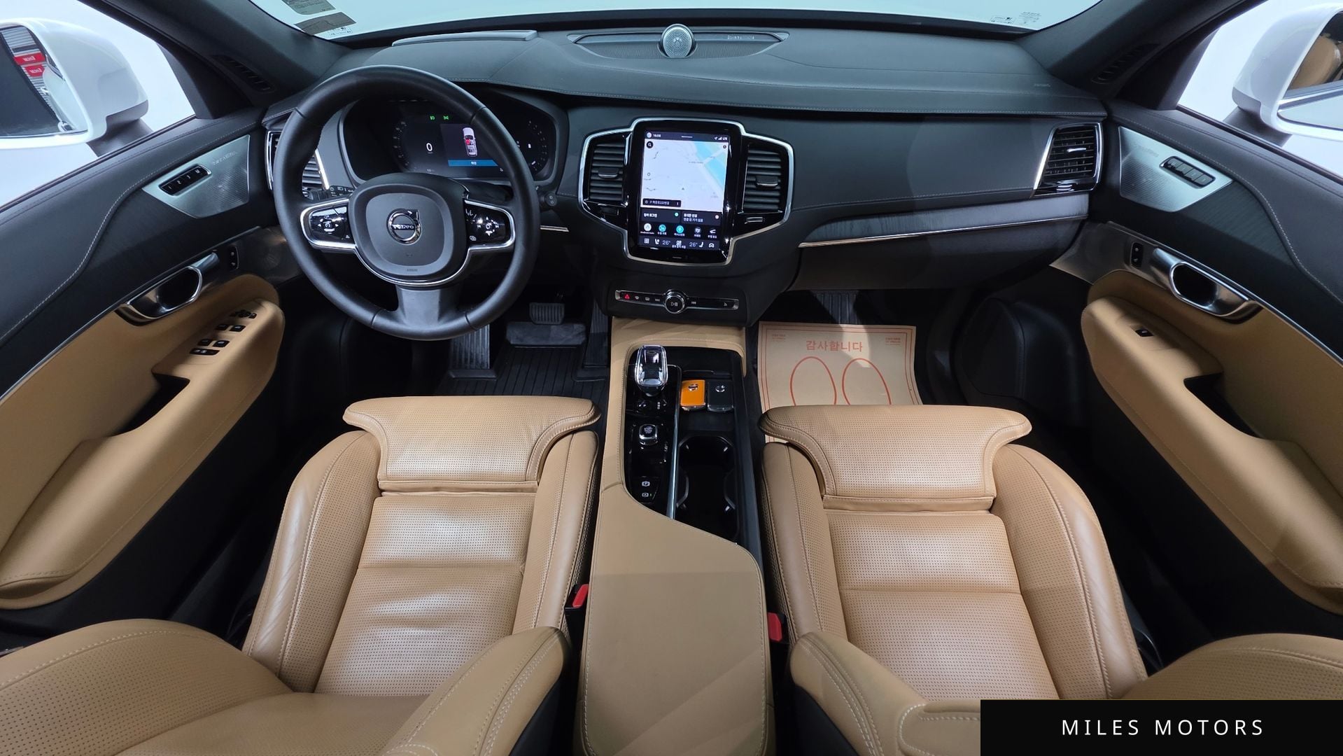 Volvo XC90 2023 — миниатюра 7