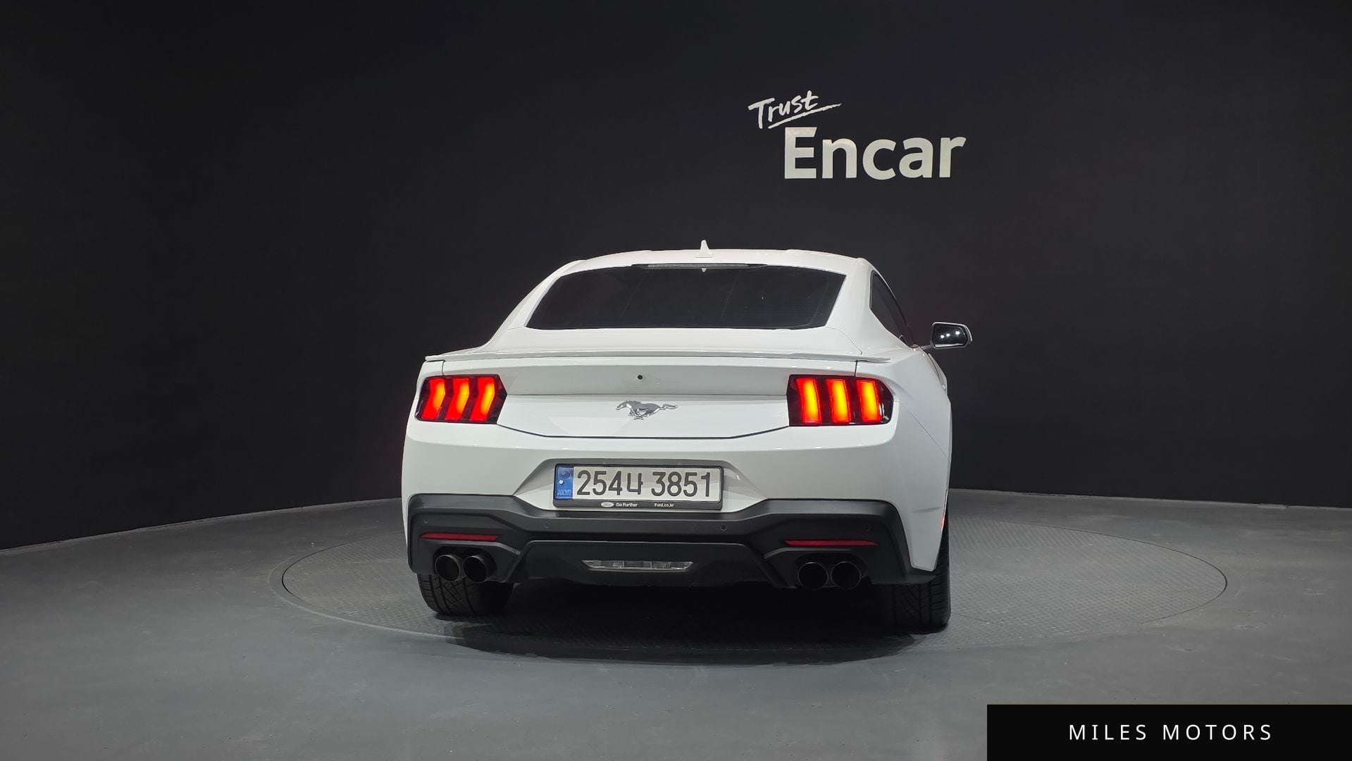 Ford Mustang 2024 — миниатюра 4
