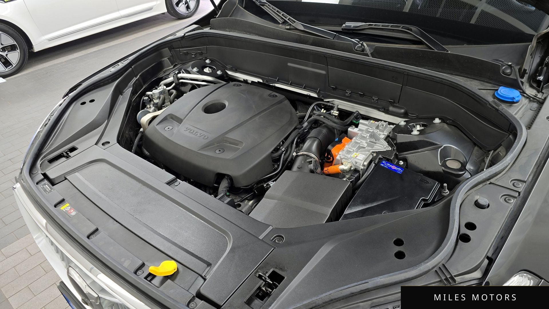 Volvo XC90 2023 — миниатюра 6