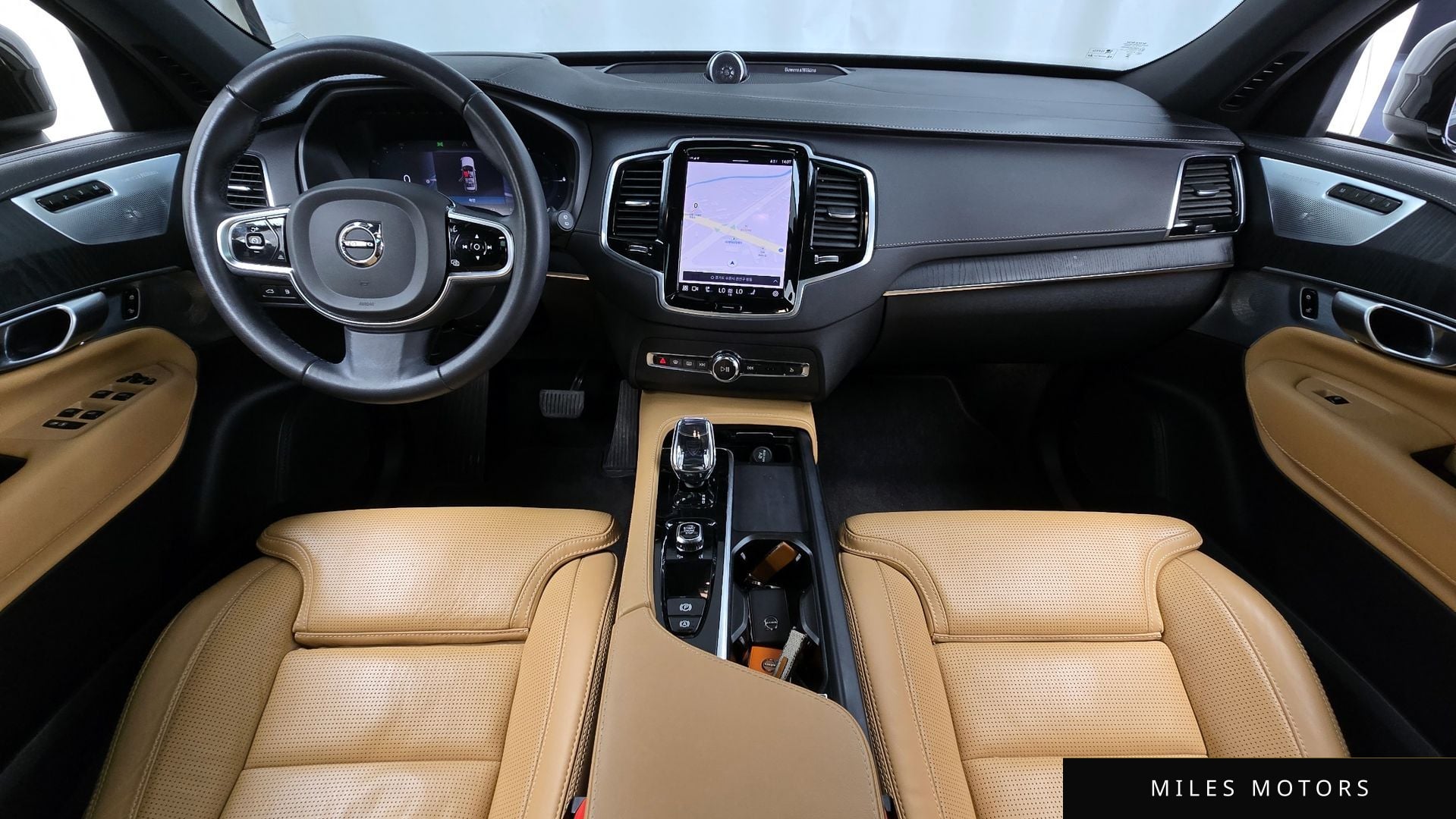 Volvo XC90 2023 — миниатюра 7