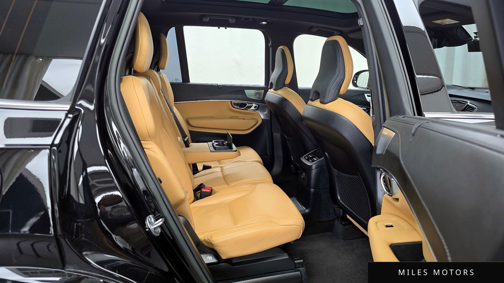 Volvo XC90 2023 — миниатюра 12