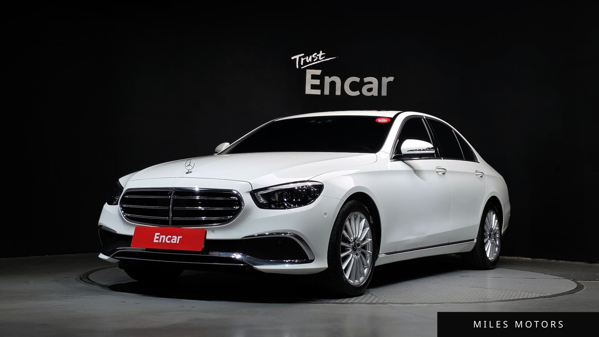 Mercedes-Benz E-Class W213 2022 — фото 1 из 12