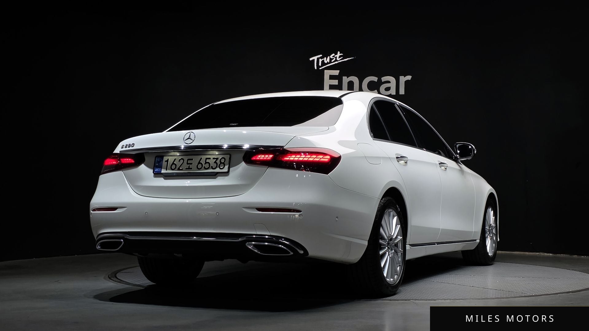 Mercedes-Benz E-Class W213 2022 — миниатюра 2
