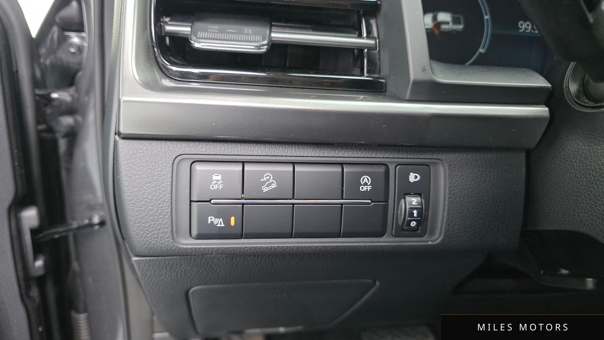 KG Mobility Rexton 2024 — миниатюра 12