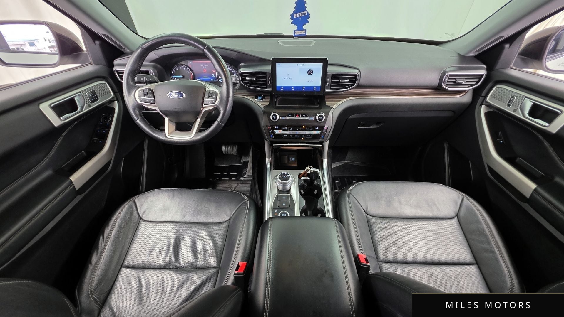 Ford Explorer 2020 — миниатюра 7
