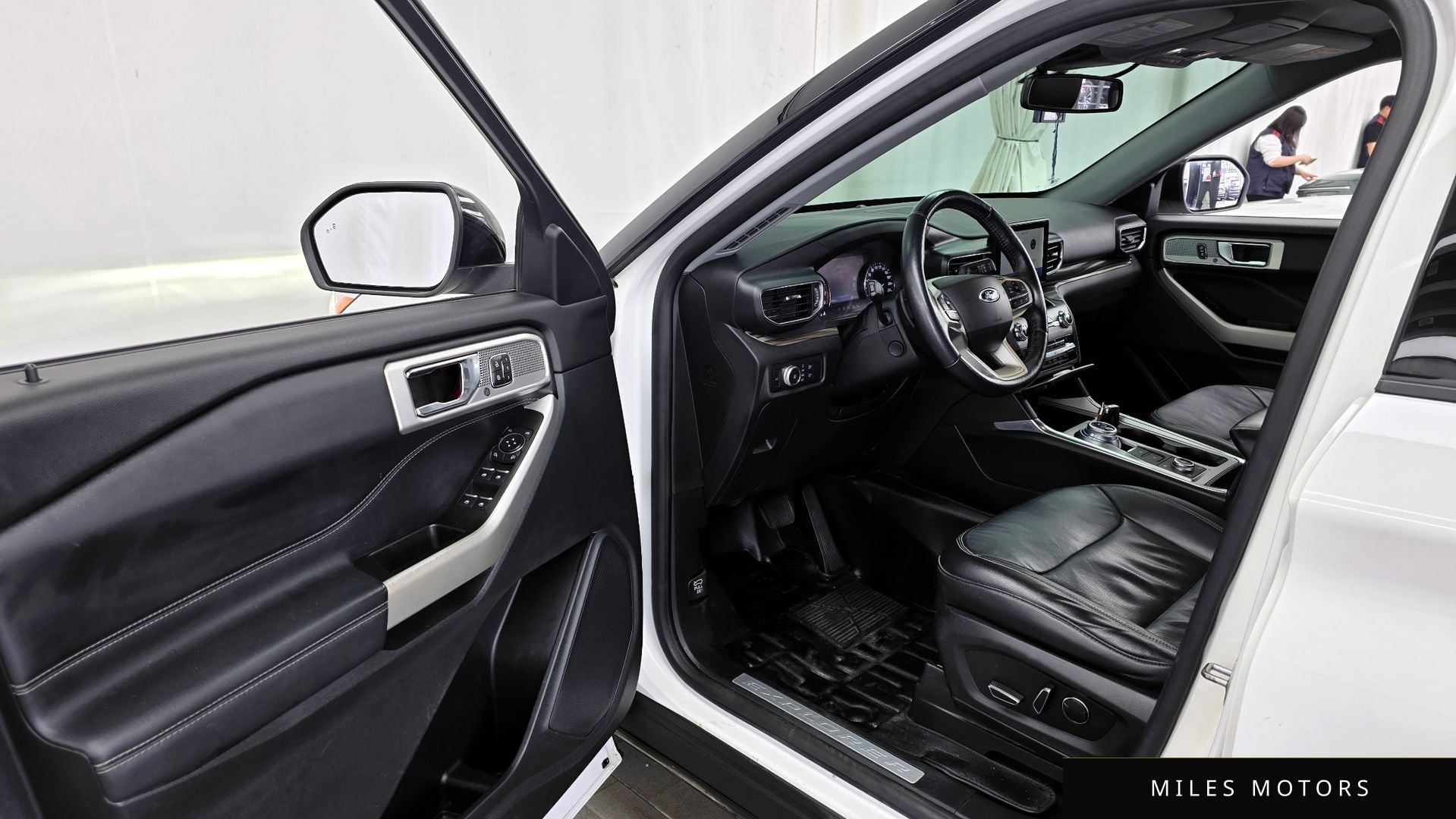 Ford Explorer 2020 — миниатюра 10