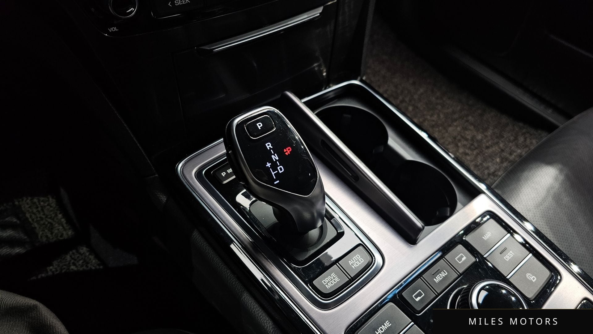 Hyundai Equus 2013 — миниатюра 9