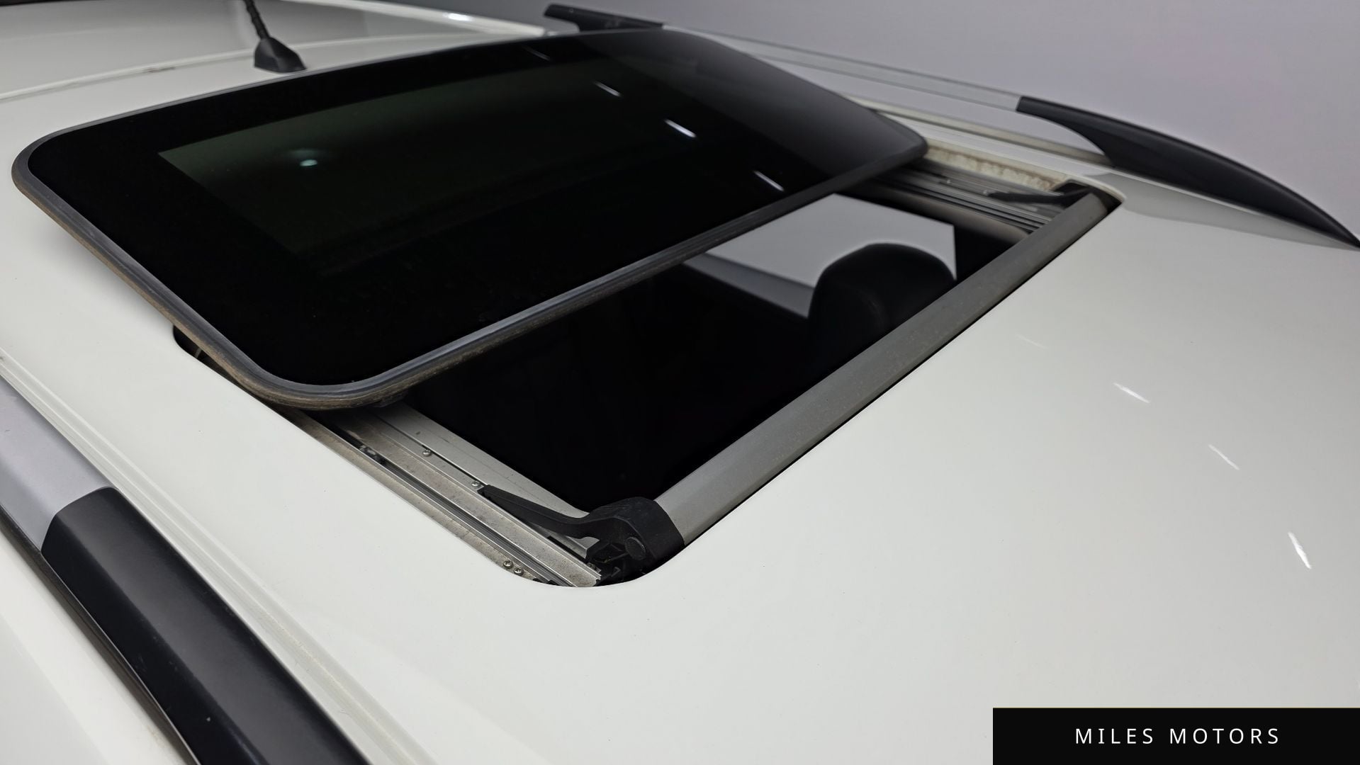 KG Mobility KORANDO 2015 — миниатюра 19