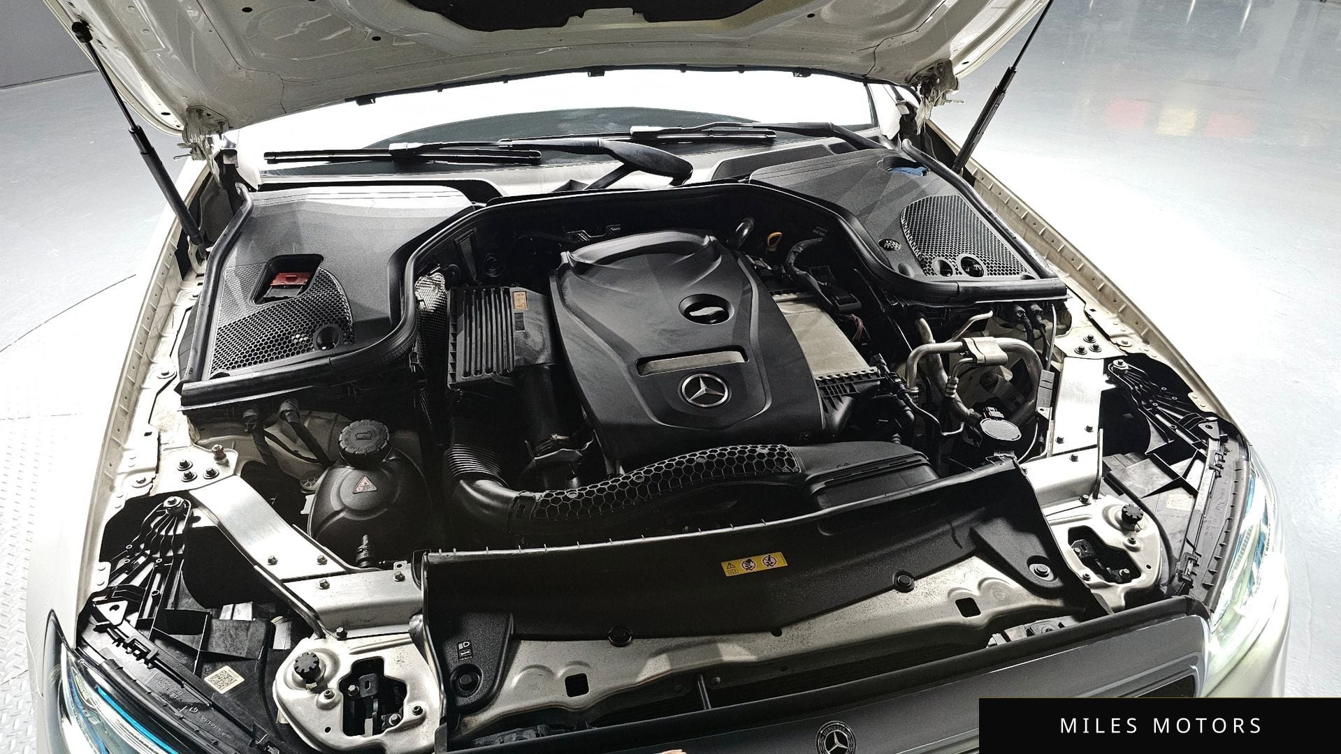 Mercedes-Benz E-Class W213 2017 — миниатюра 6