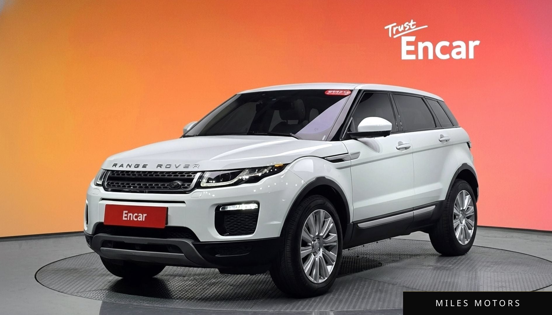Land Rover Range Rover Evoque 2018 — миниатюра 10