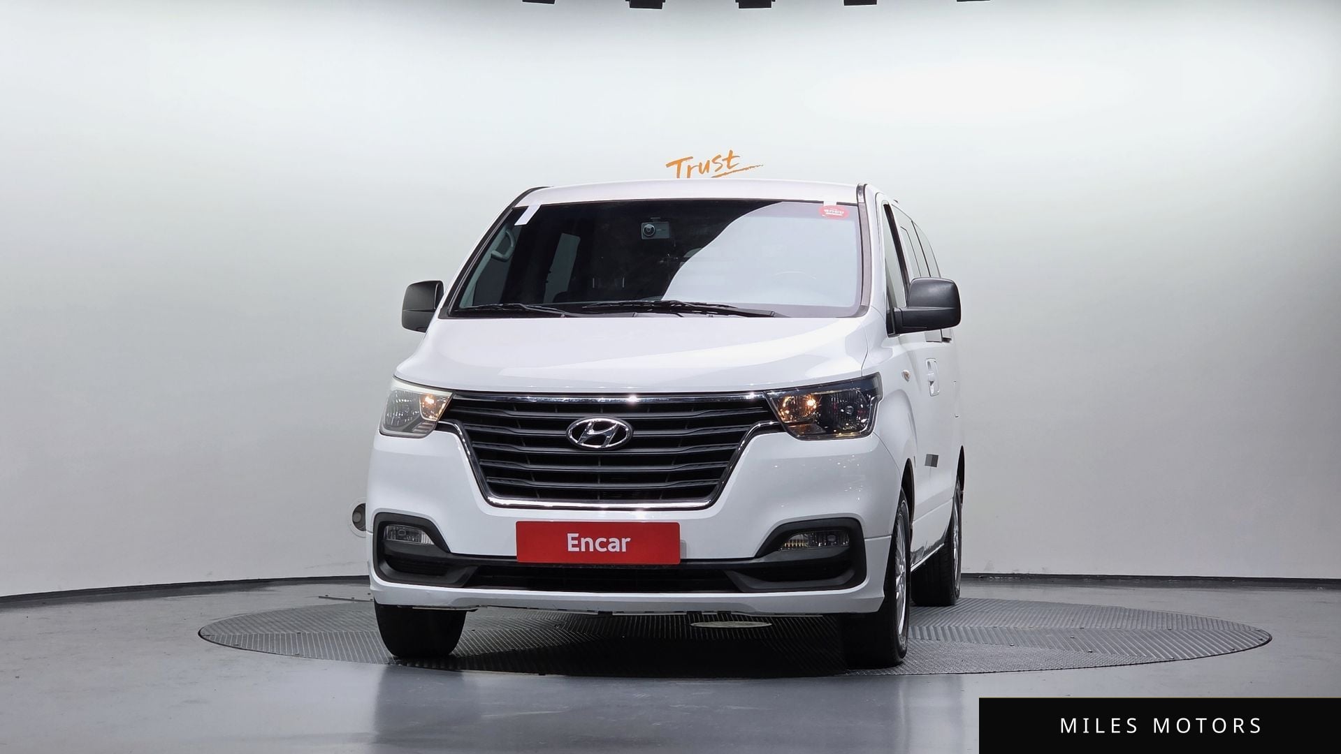 Hyundai Starex 2019 — миниатюра 3