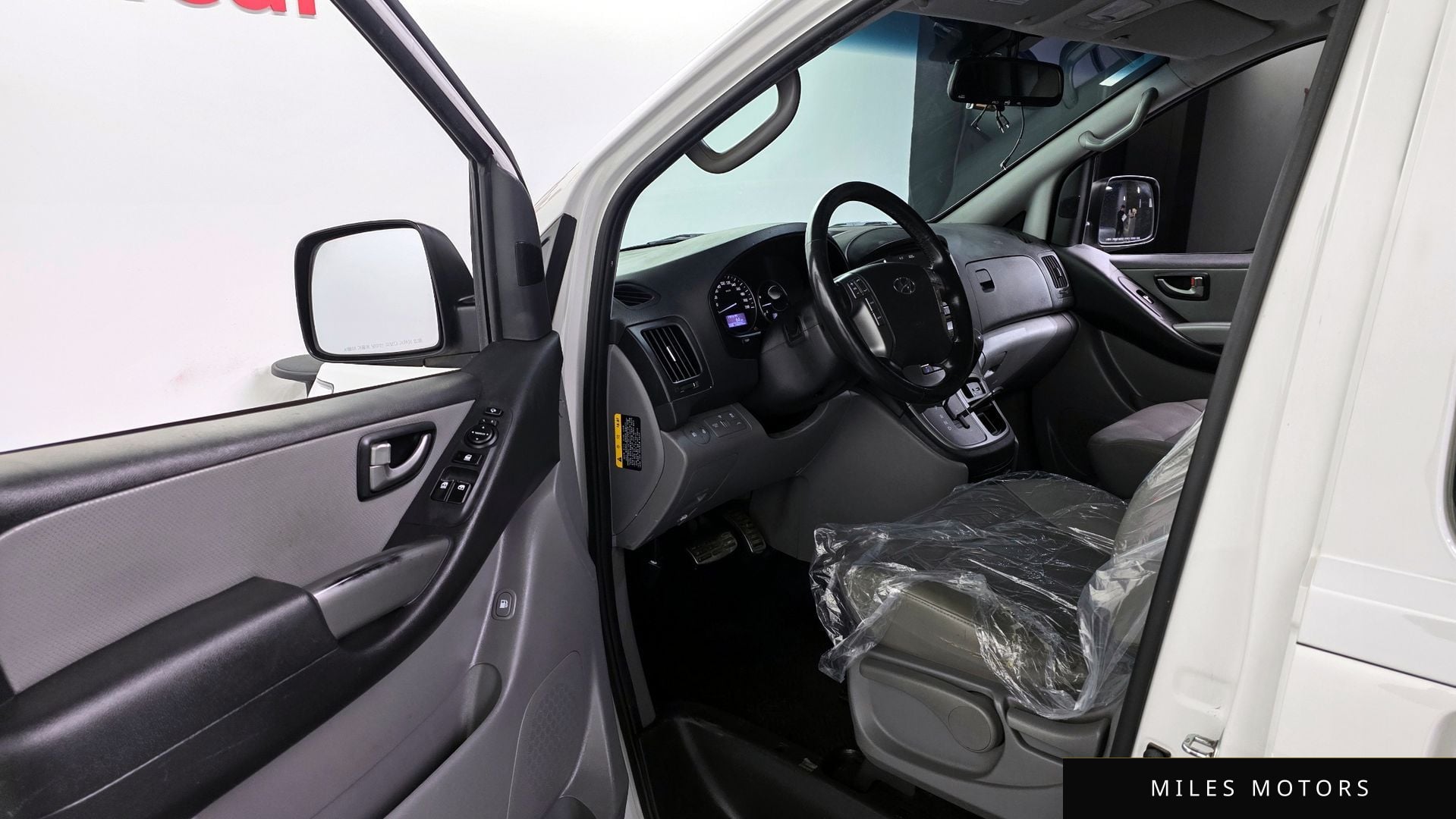 Hyundai Starex 2019 — миниатюра 10