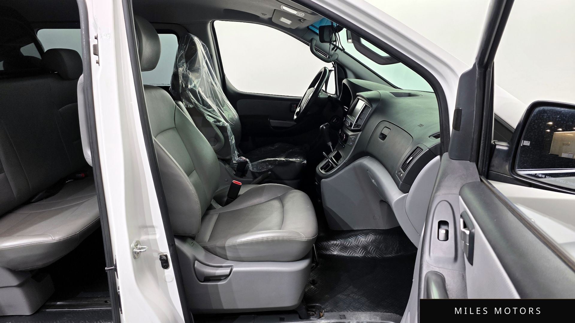 Hyundai Starex 2019 — миниатюра 11