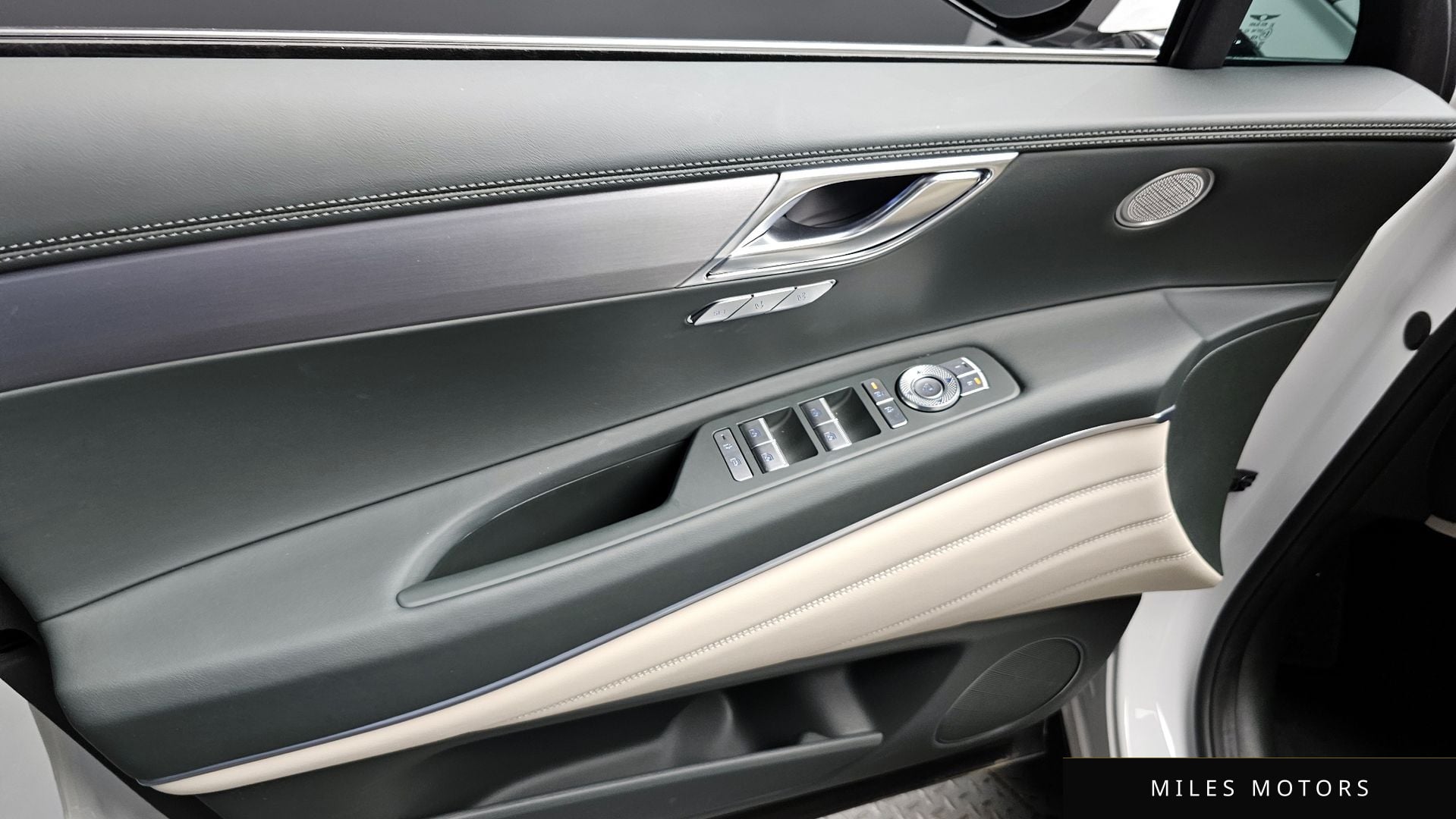 Genesis GV80 2024 — миниатюра 18