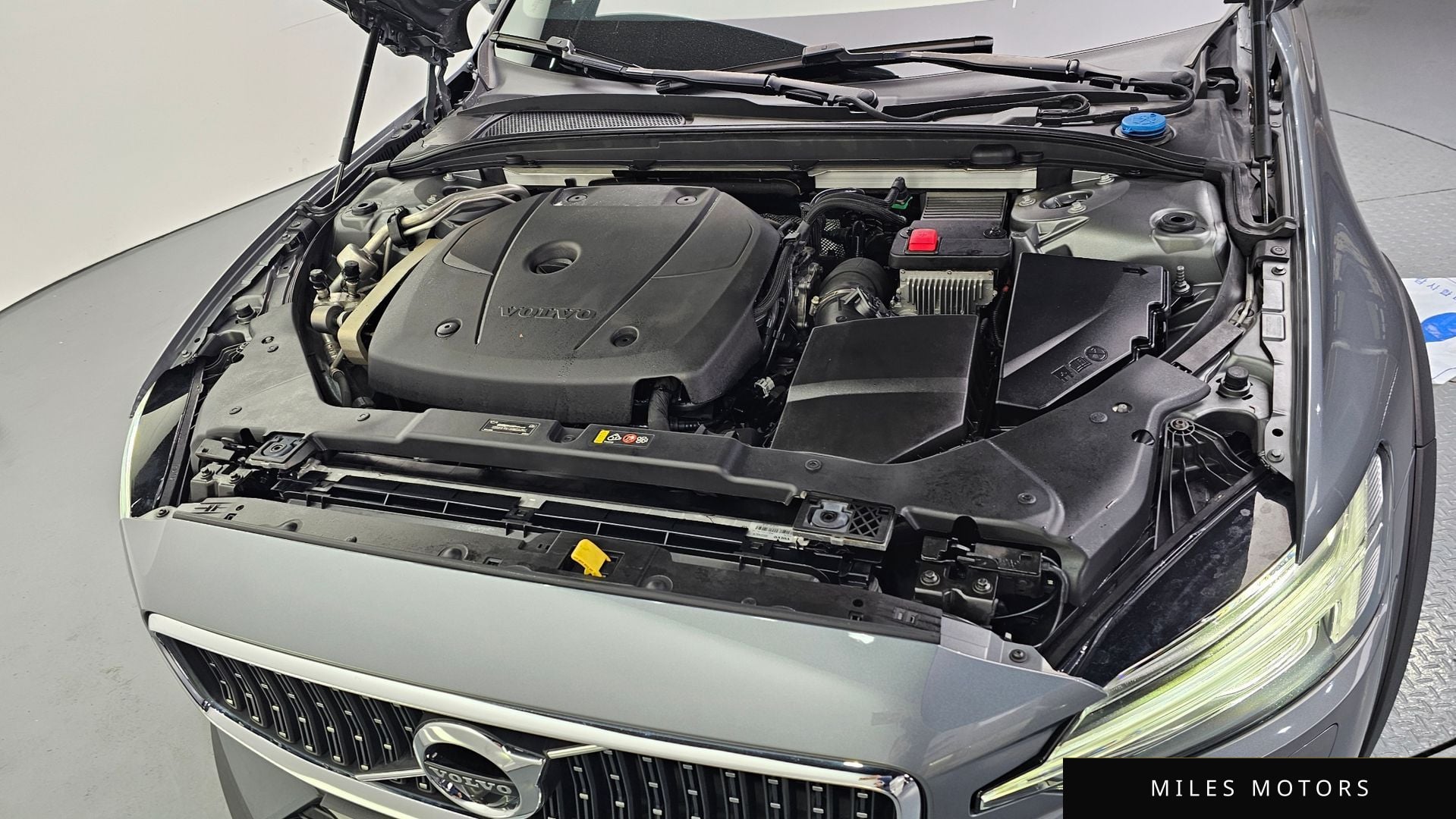 Volvo V60 2020 — миниатюра 6