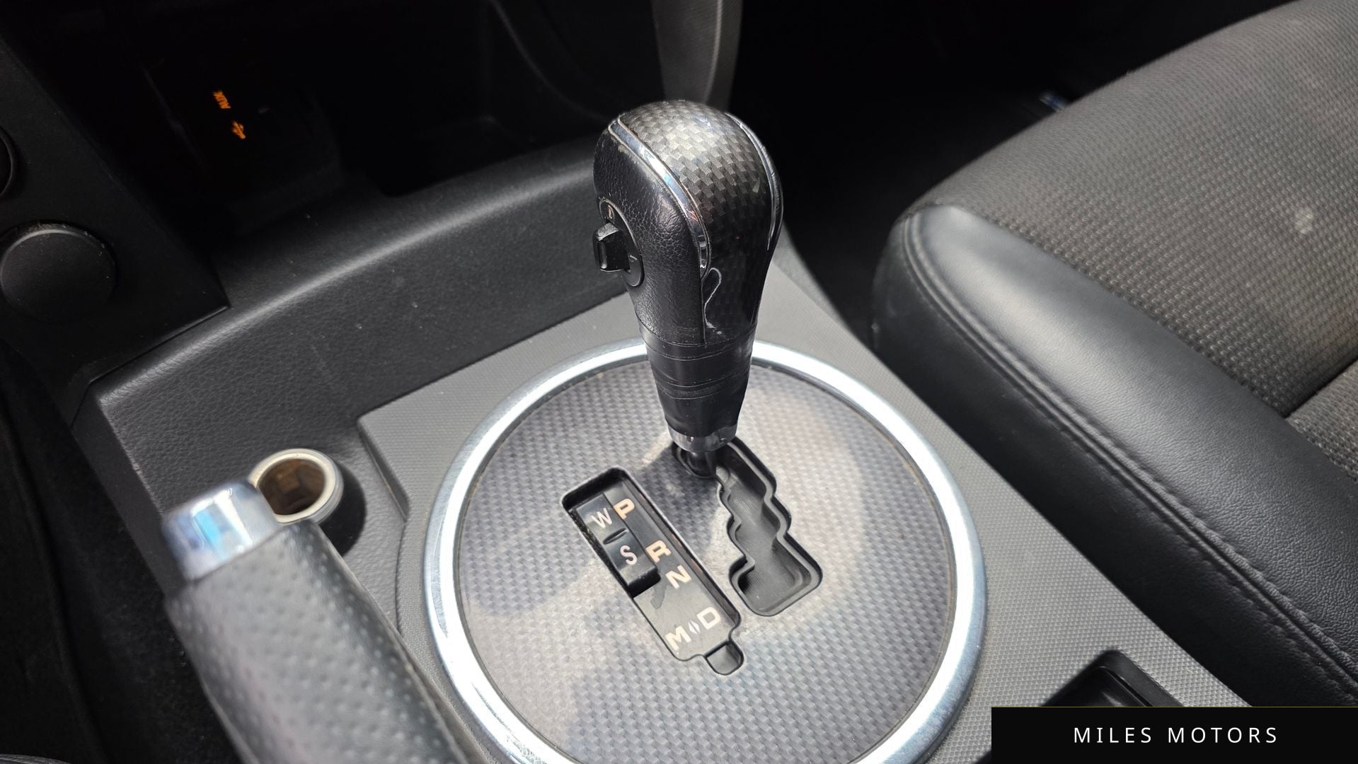 KG Mobility KORANDO 2012 — миниатюра 9